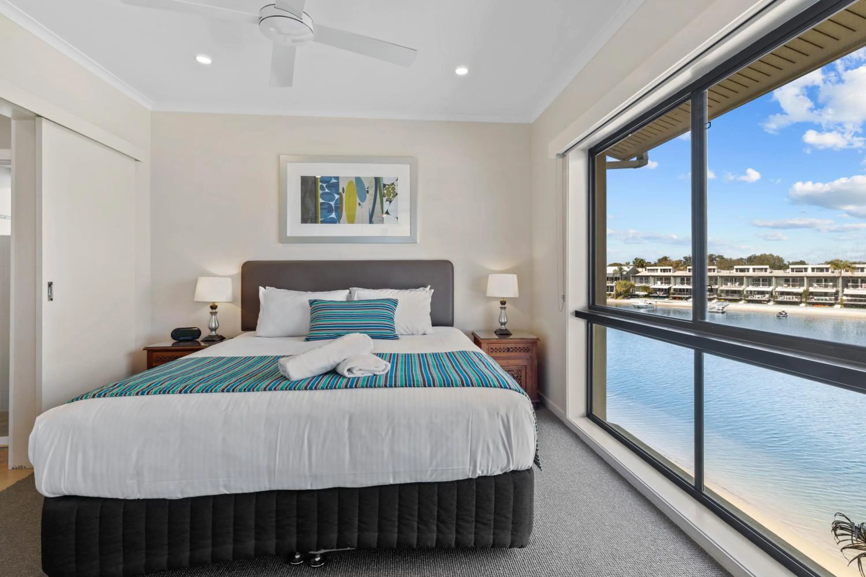 Bedroom, Bed in Culgoa Point Beach Resort