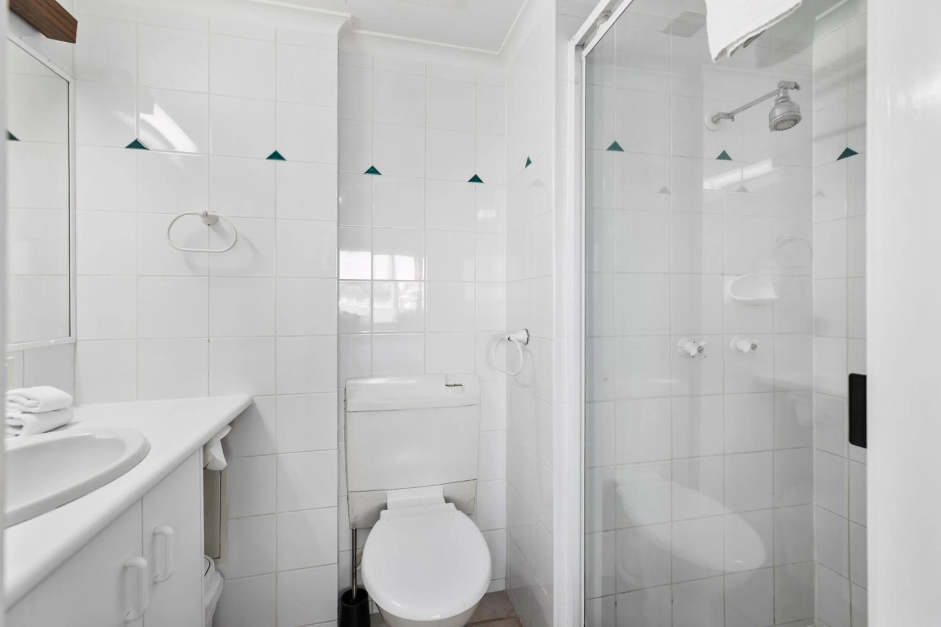 Bathroom in Culgoa Point Beach Resort