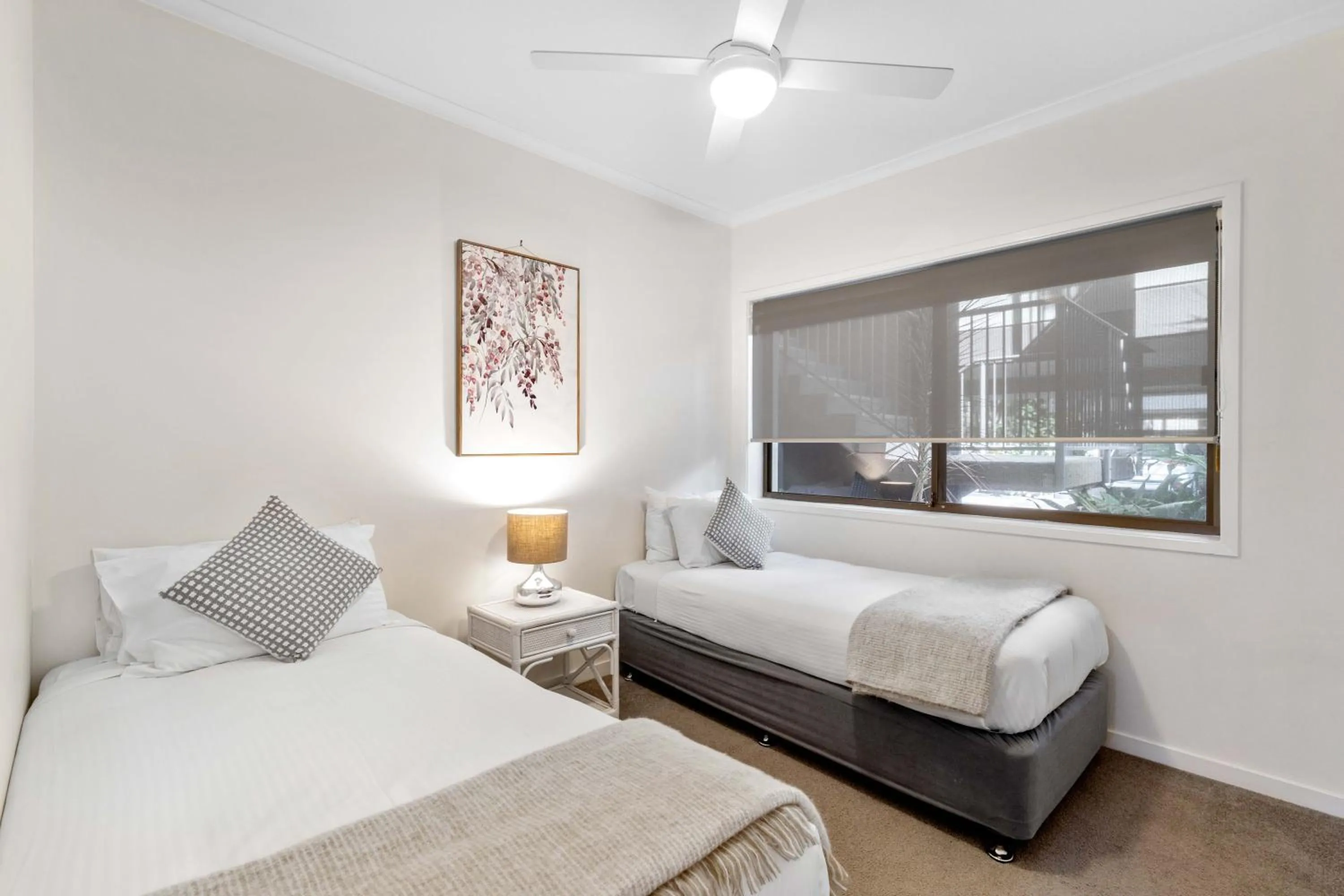 Bedroom, Bed in Culgoa Point Beach Resort