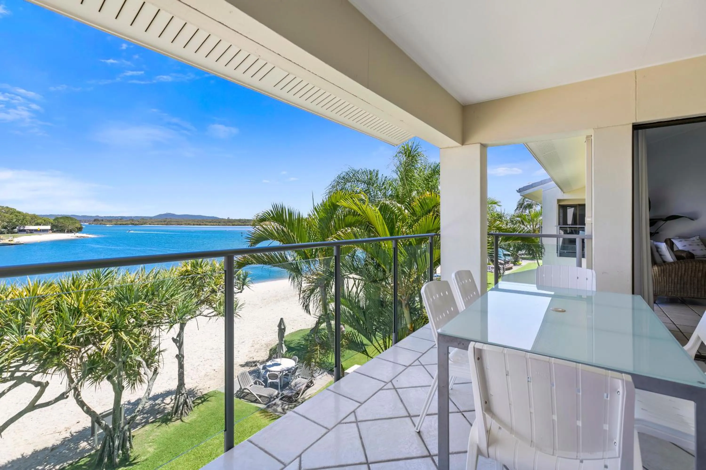 Balcony/Terrace in Culgoa Point Beach Resort
