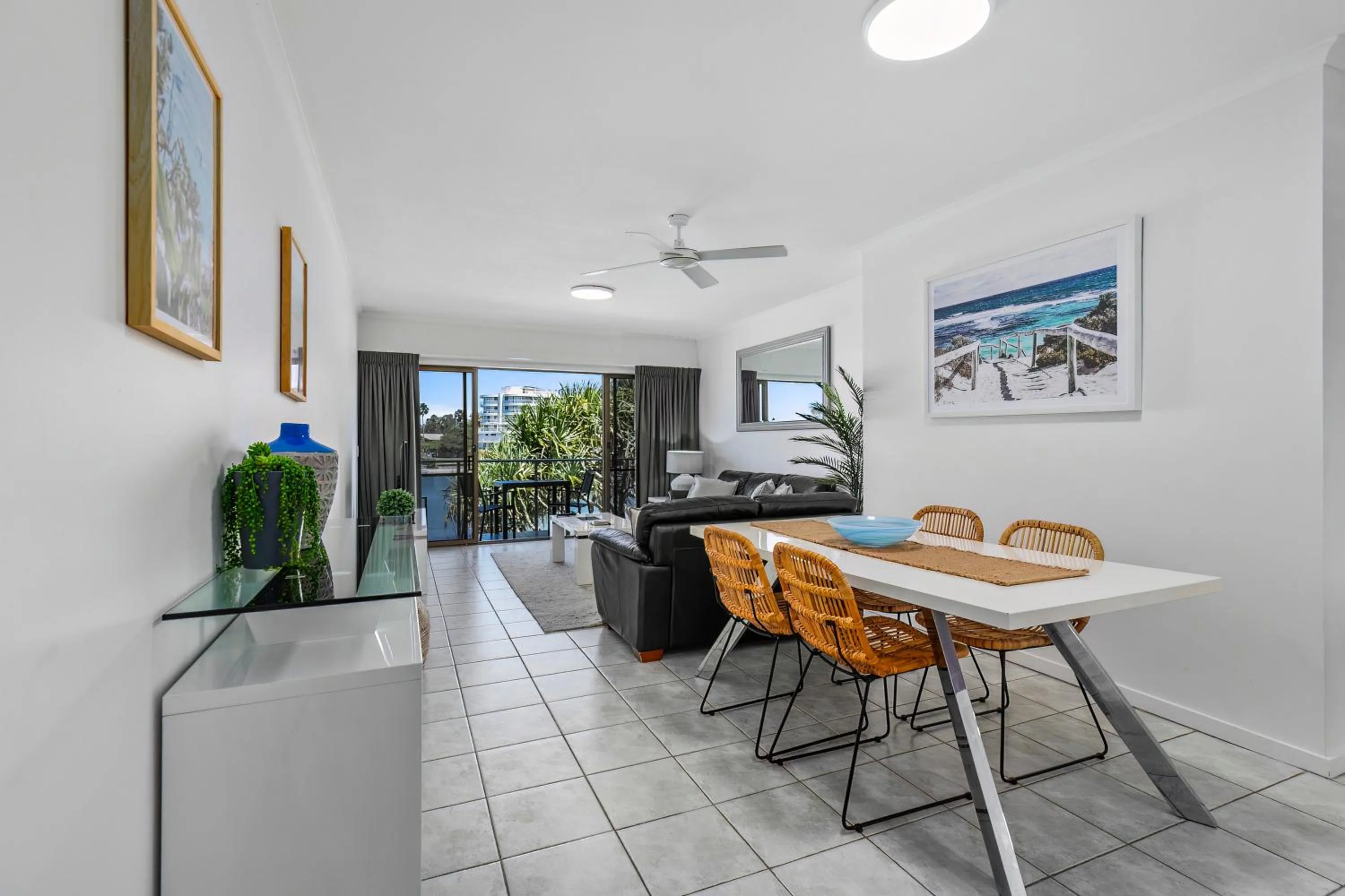 Living room in Culgoa Point Beach Resort