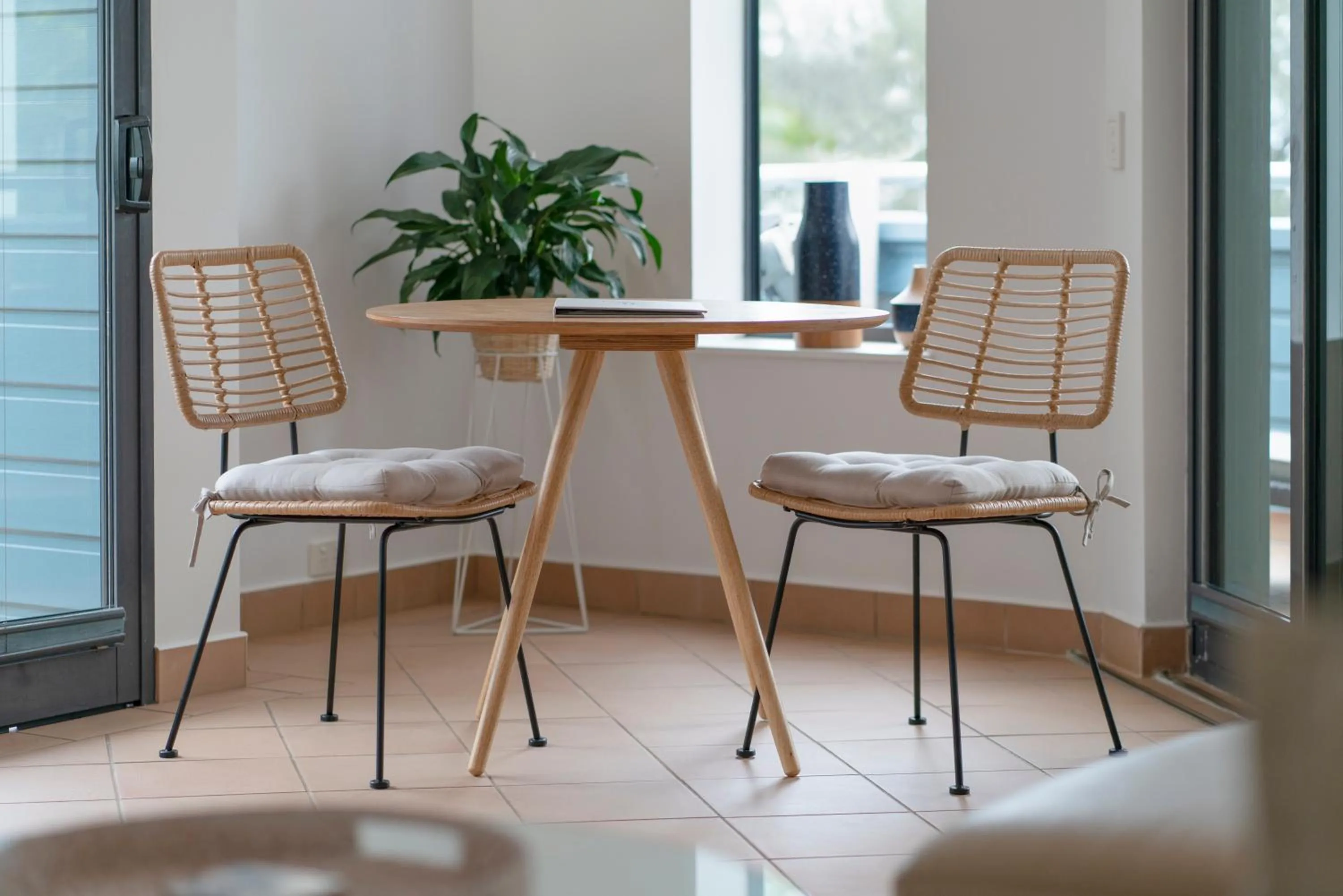 Dining area in Port Douglas Peninsula Boutique Hotel - Adults Only Haven