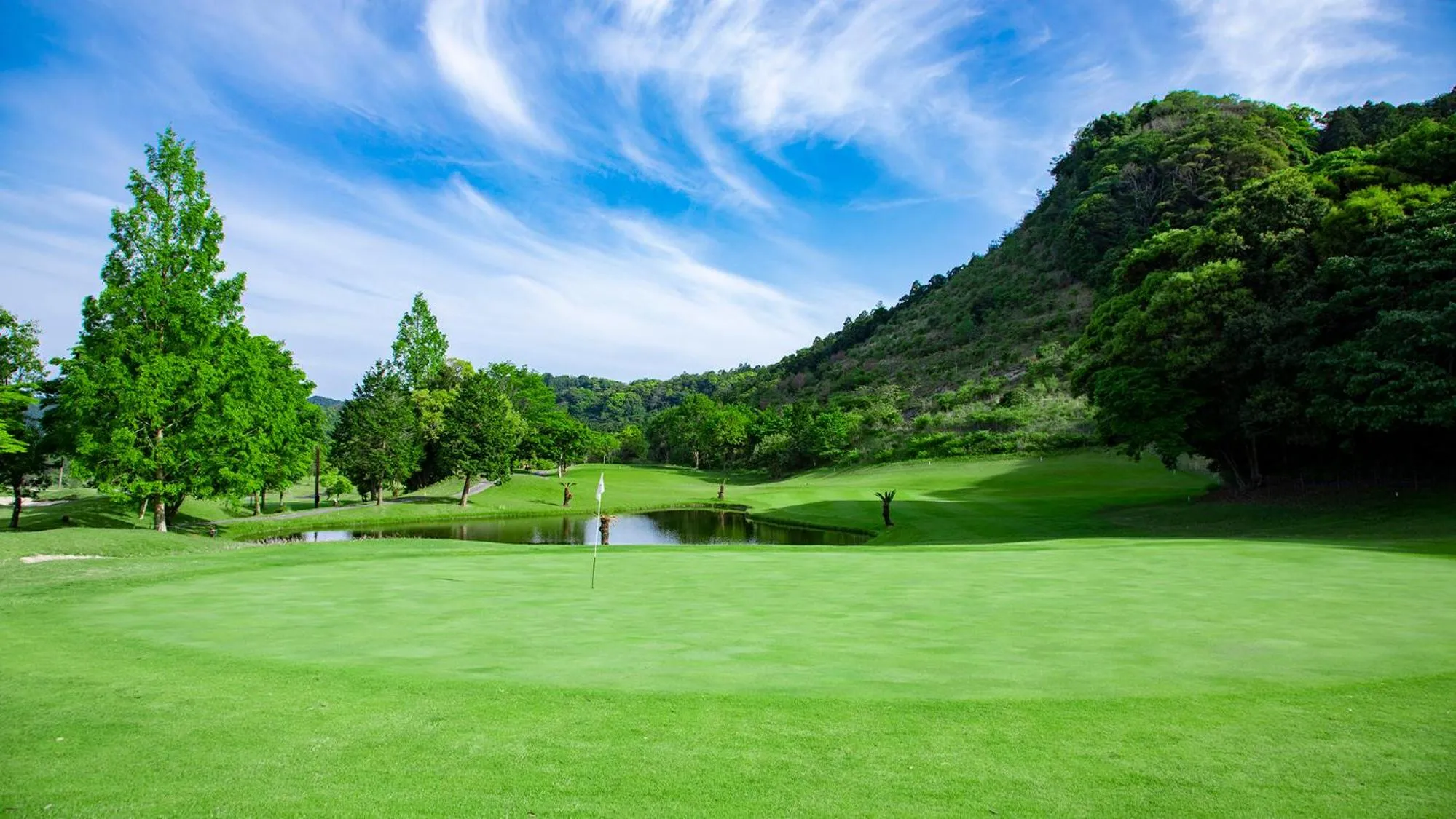 Golfcourse in Kamogawa Country Hotel