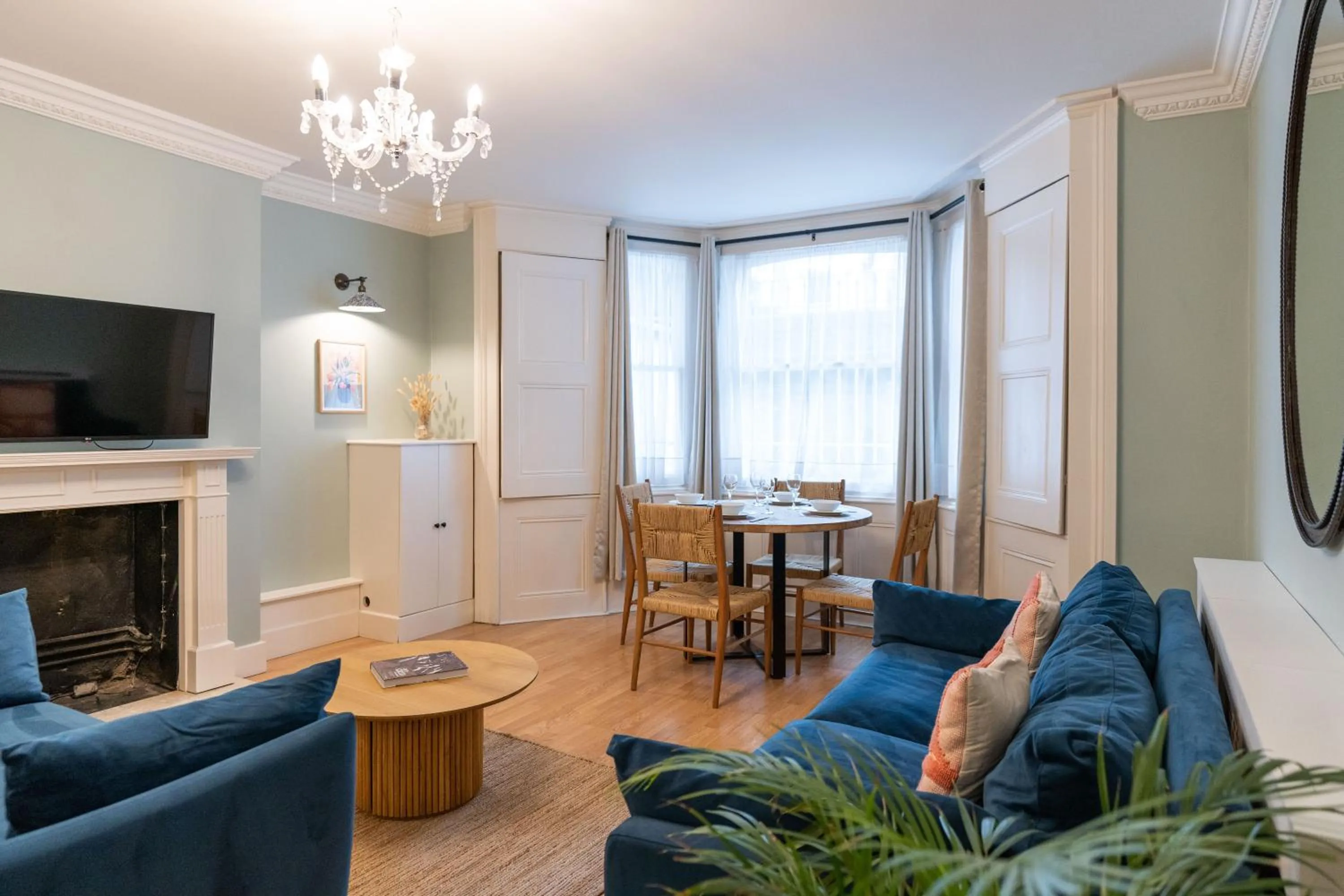 Living room in Lamington Apartments - London Hammersmith
