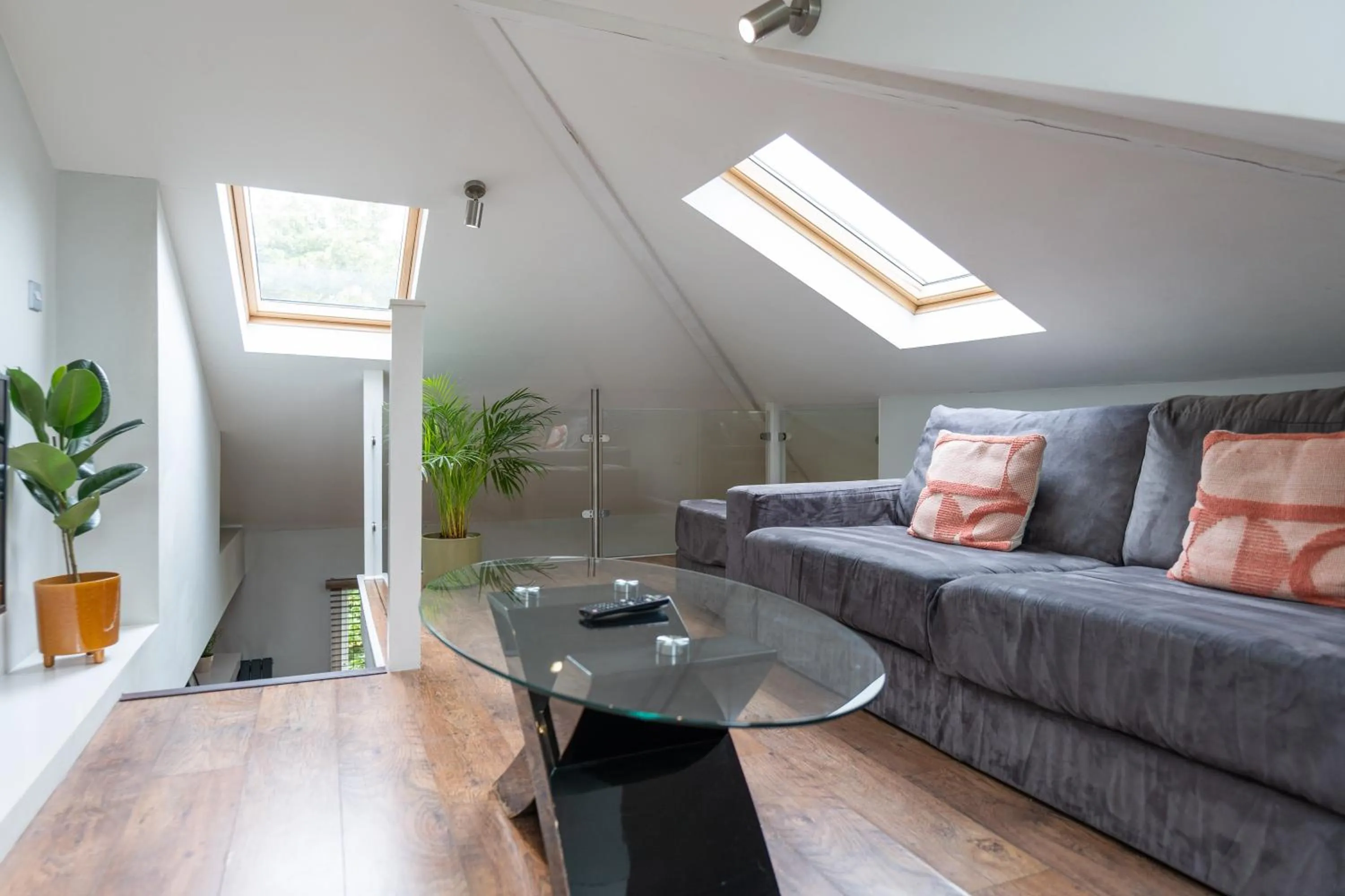 Living room in Lamington Apartments - London Hammersmith