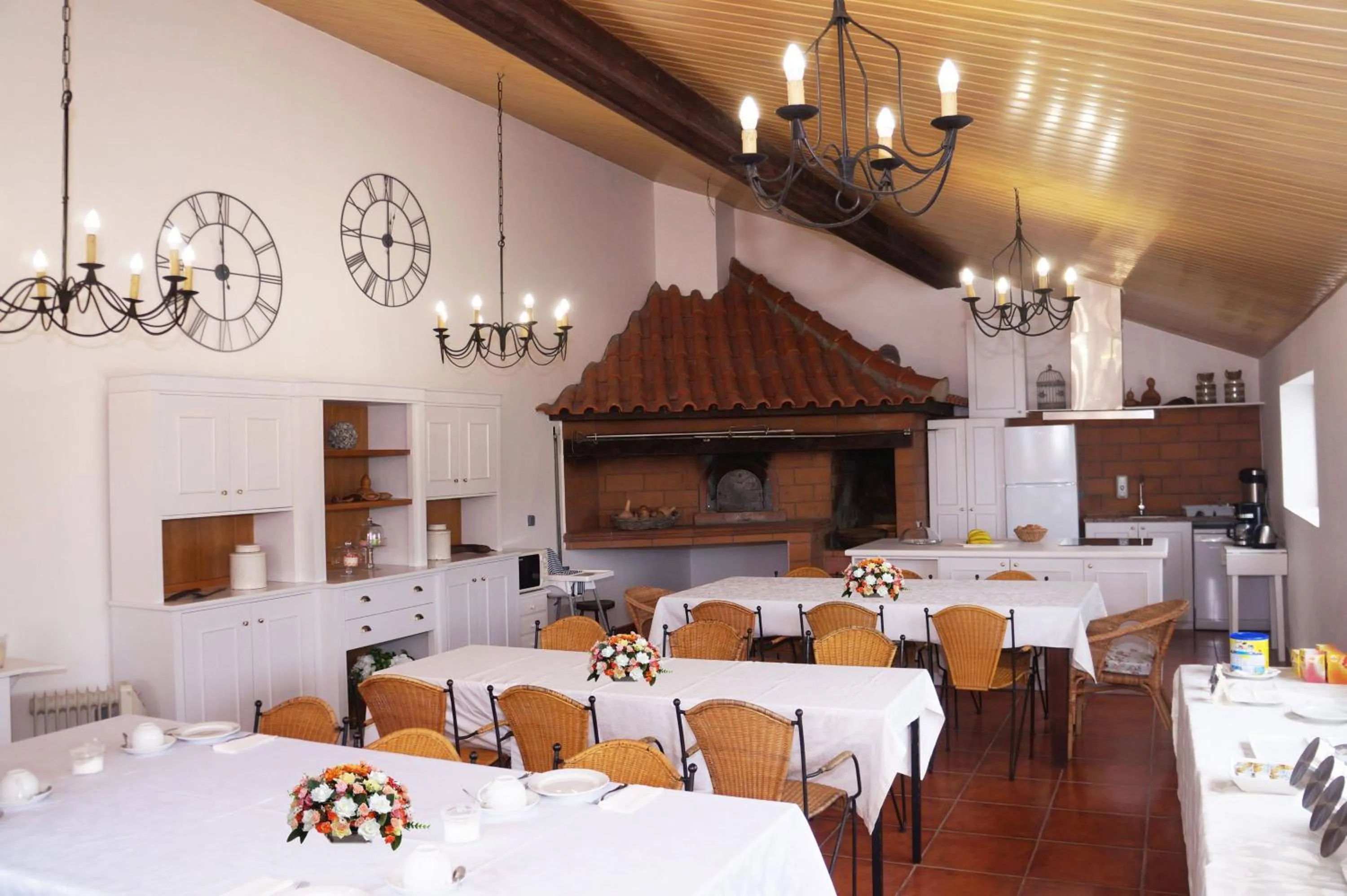 Food and drinks in Casas de Campo do Pomar B&B - Self Check-in