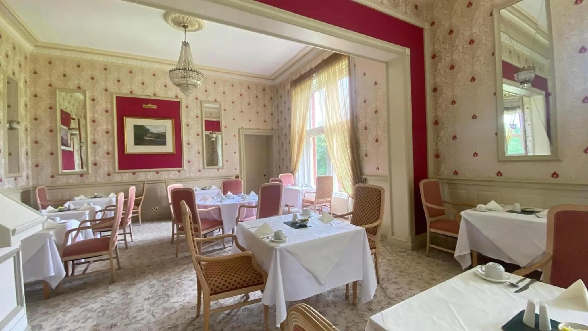 Breakfast in Dryburgh Abbey Hotel