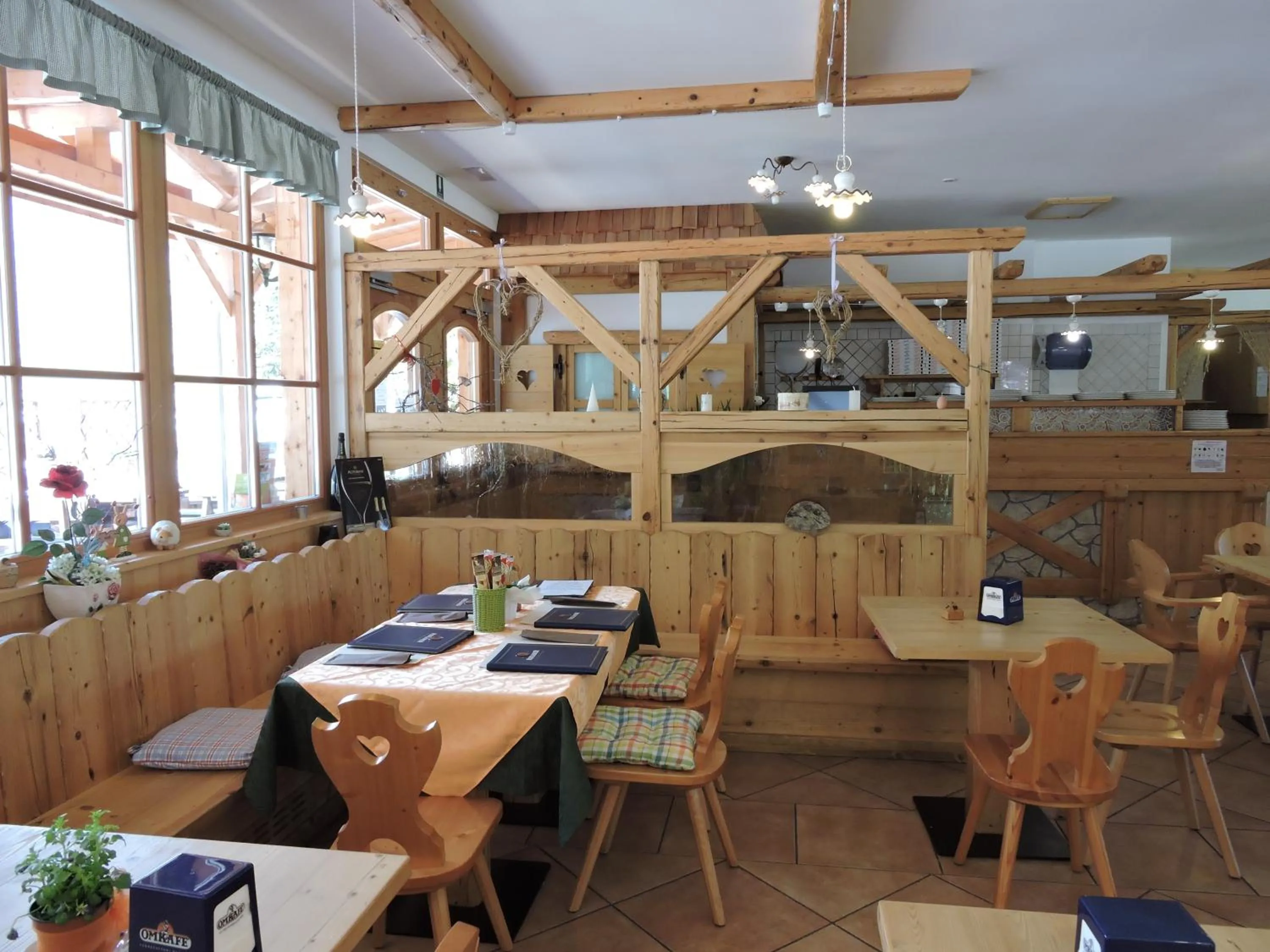 Restaurant/places to eat in Camping Al Lago Ledro