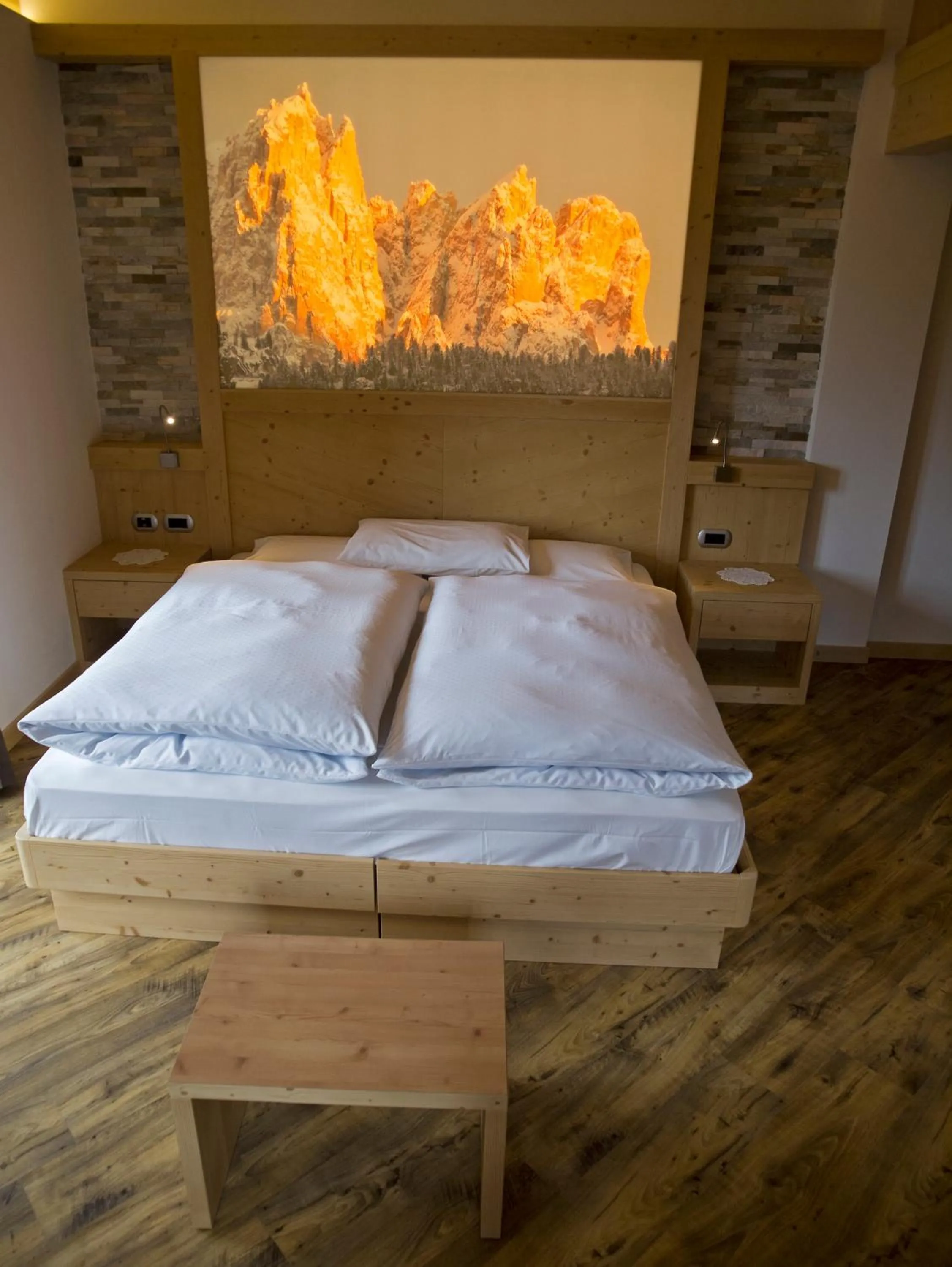 Bedroom, Bed in Hotel El Paster