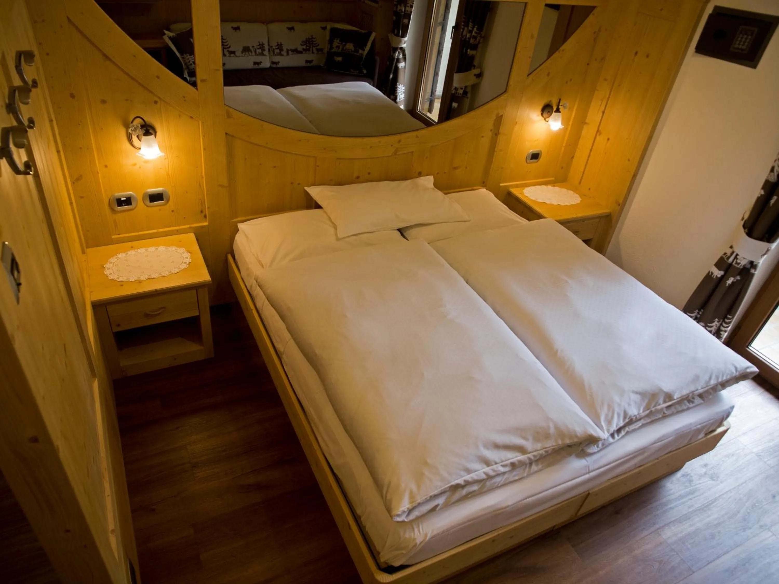 Bed in Hotel El Paster