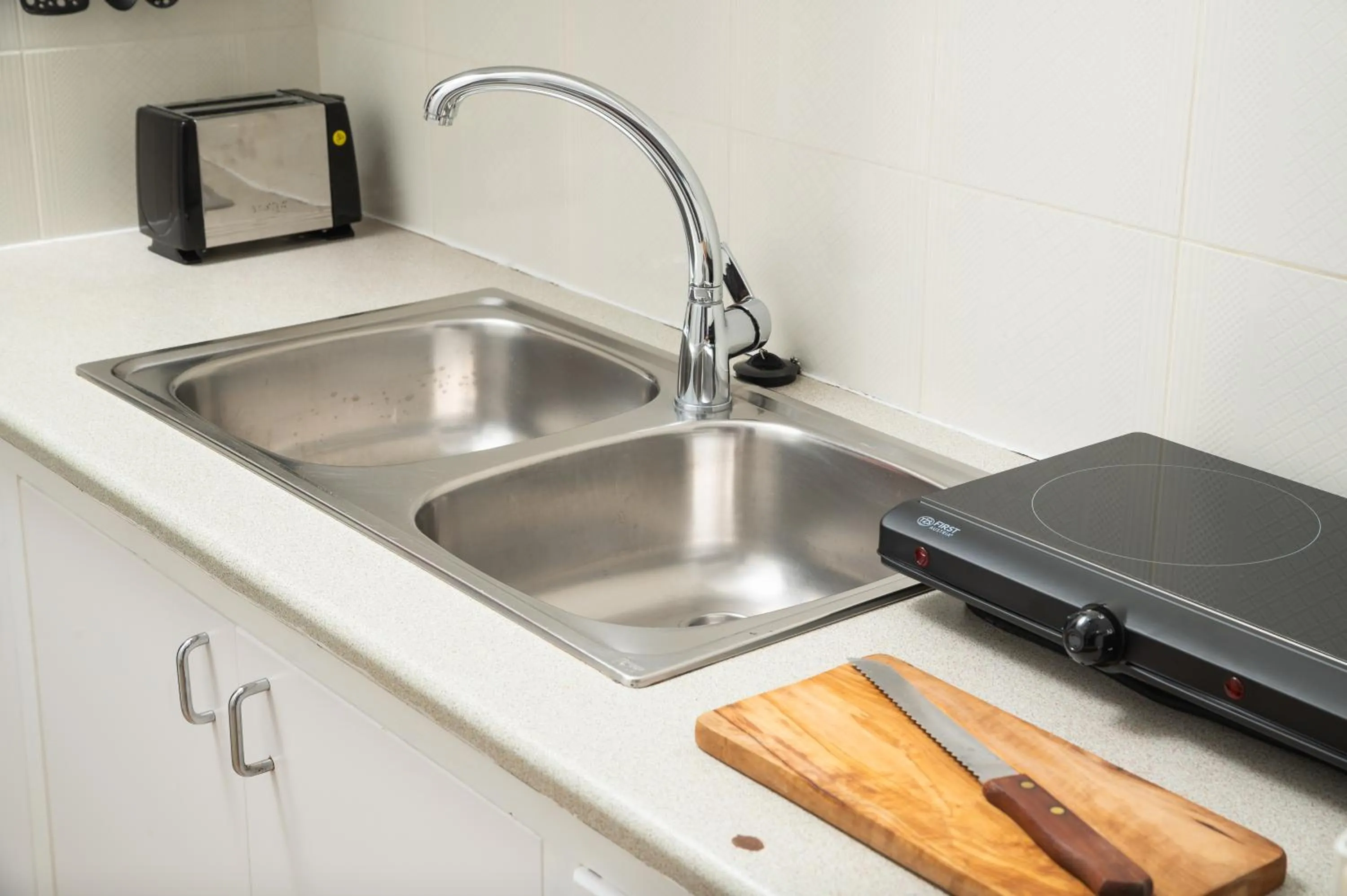 Kitchen or kitchenette in Dimitra & Evdokia Hotel