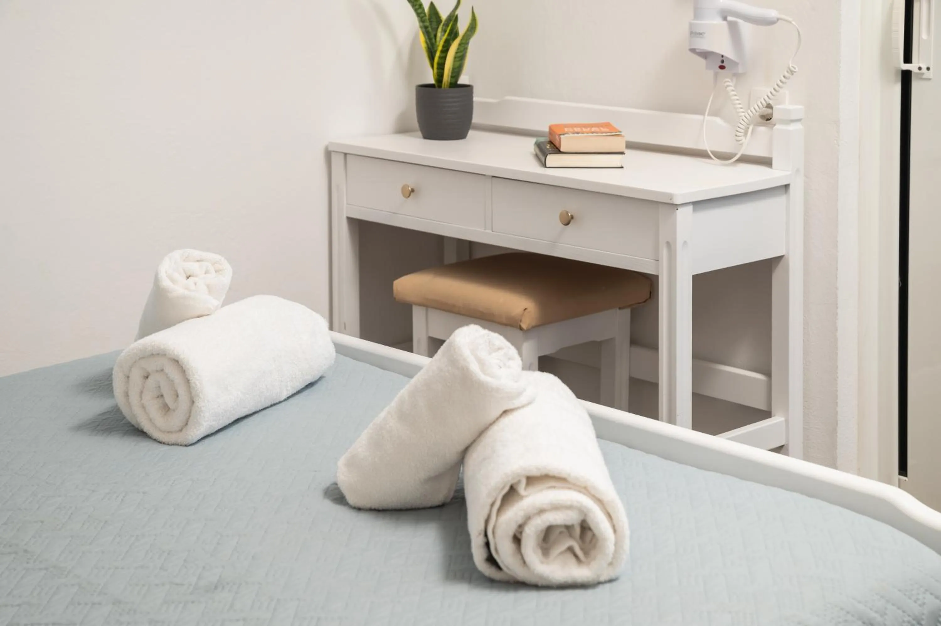 Bed in Dimitra & Evdokia Hotel