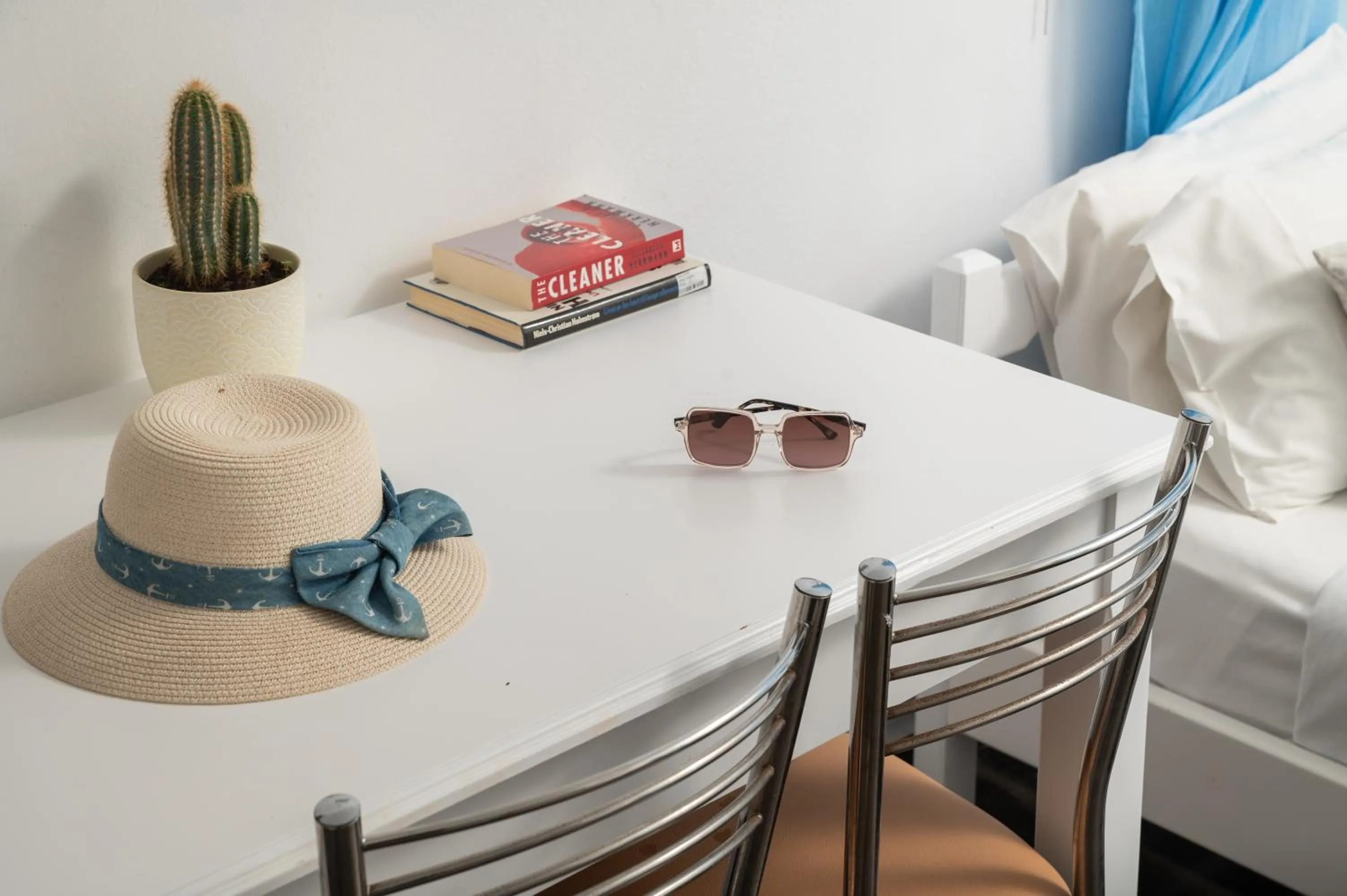 Dining area, Bed in Dimitra & Evdokia Hotel