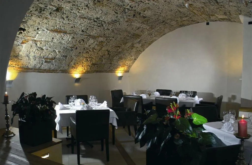 Restaurant/places to eat in Hotel Krone