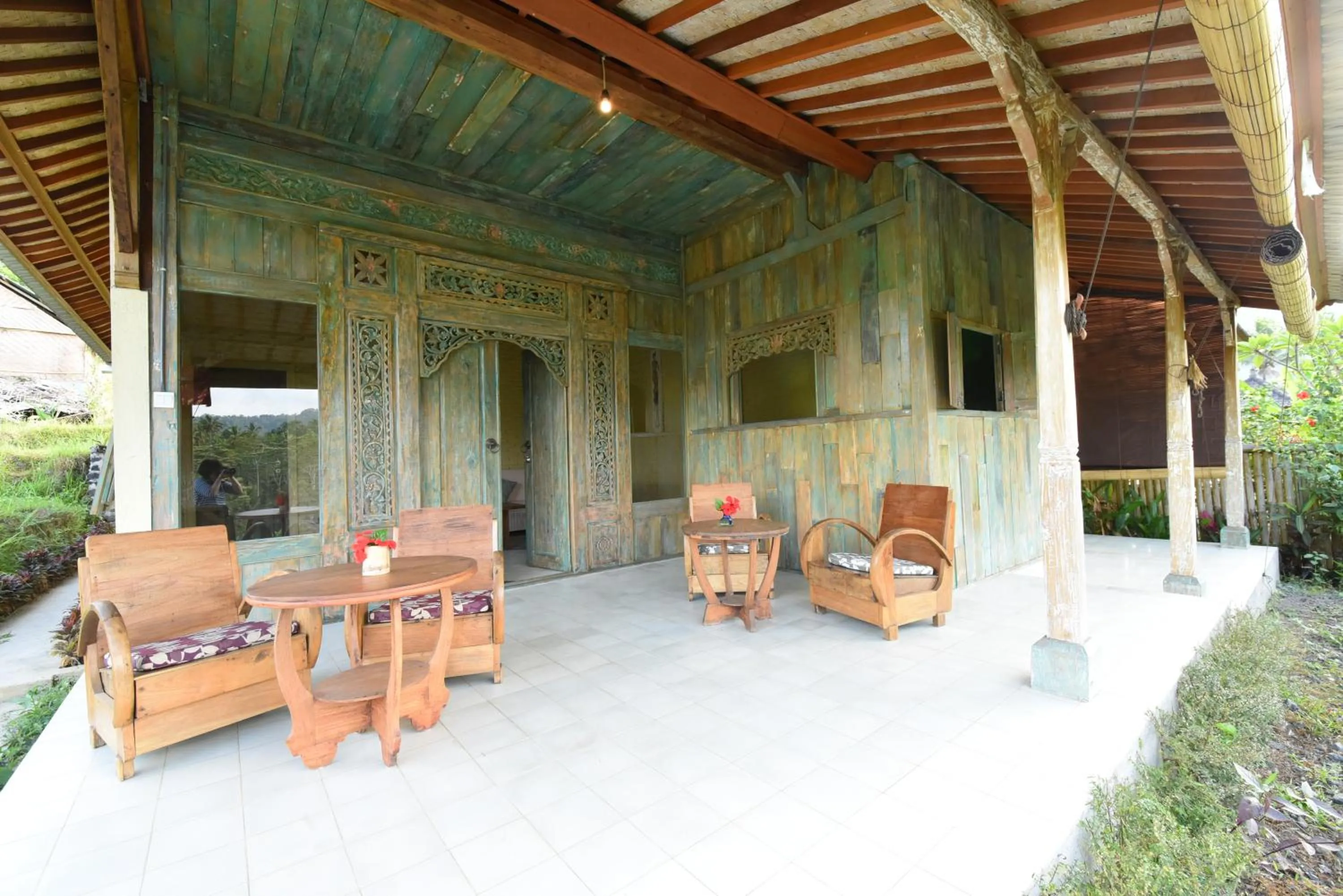 Amrita Villa Sidemen