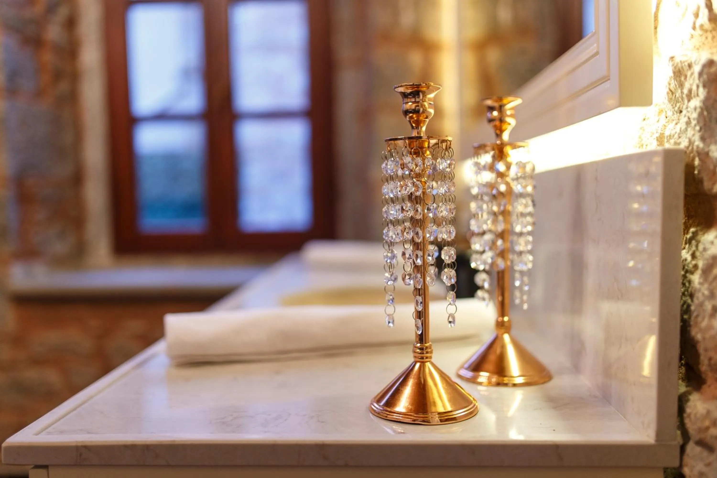 Shower, Bed in Verula City Luxury Villa