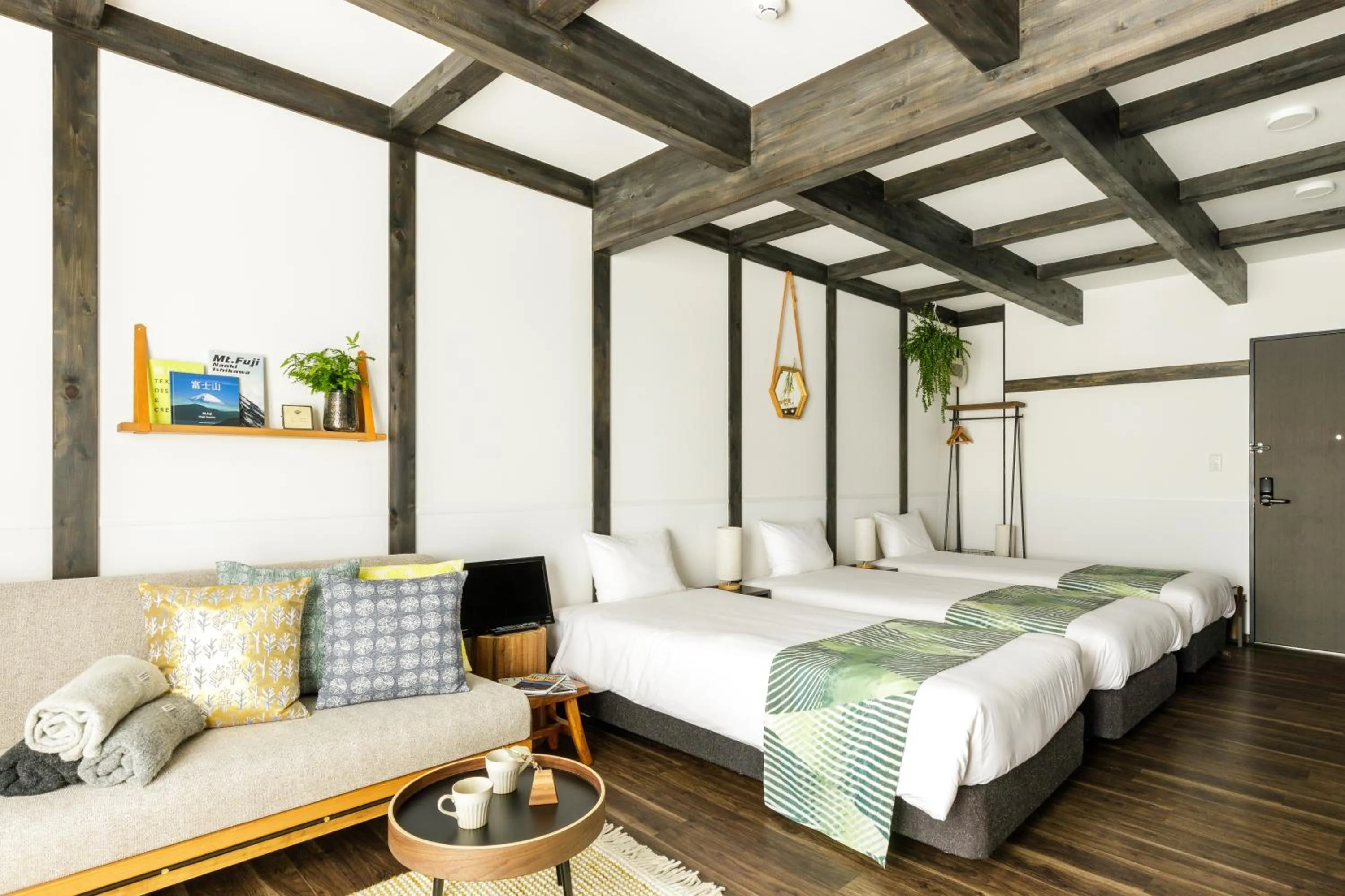 Photo of the whole room, Bed in JINYA Fujikawaguchiko