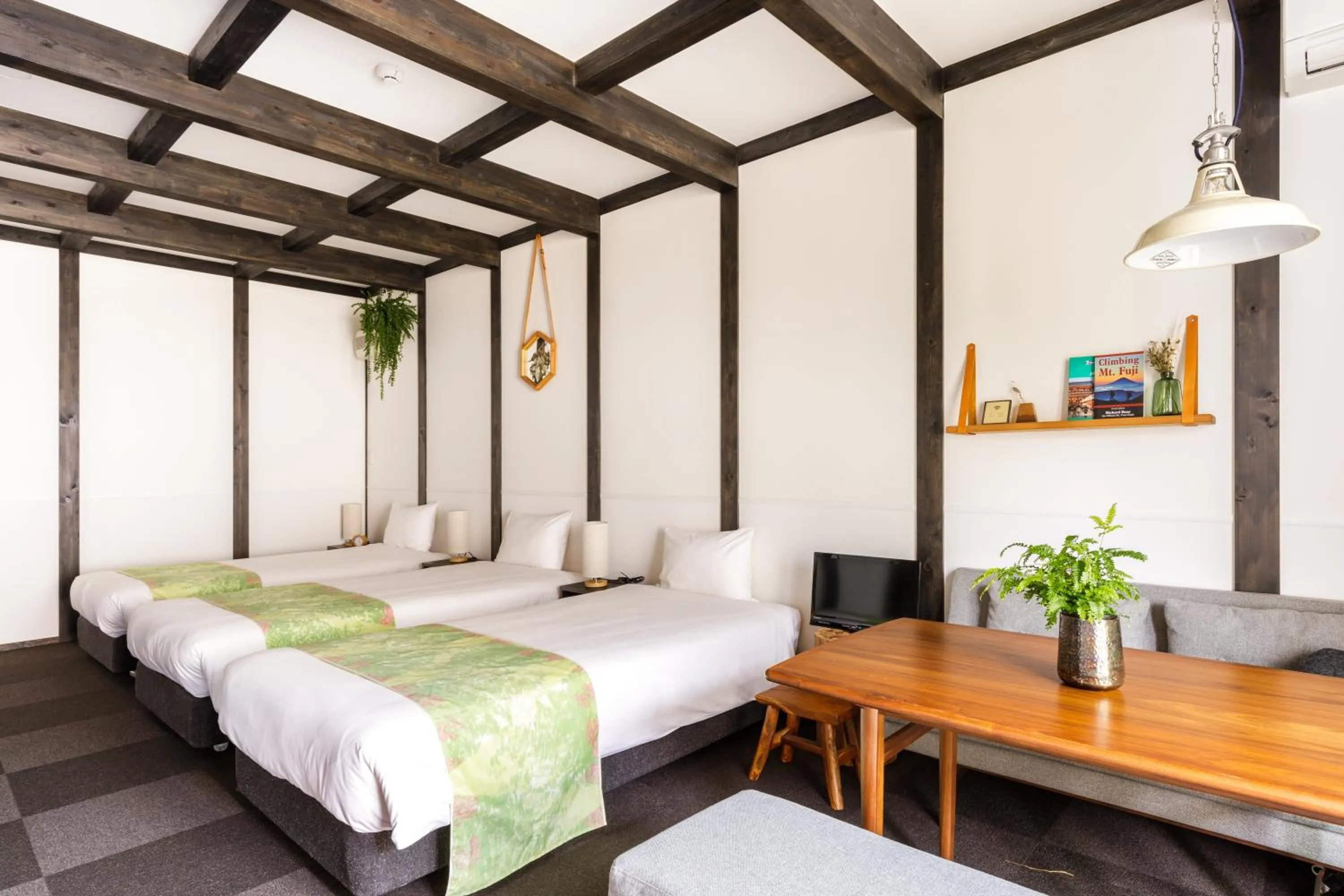 Photo of the whole room, Bed in JINYA Fujikawaguchiko