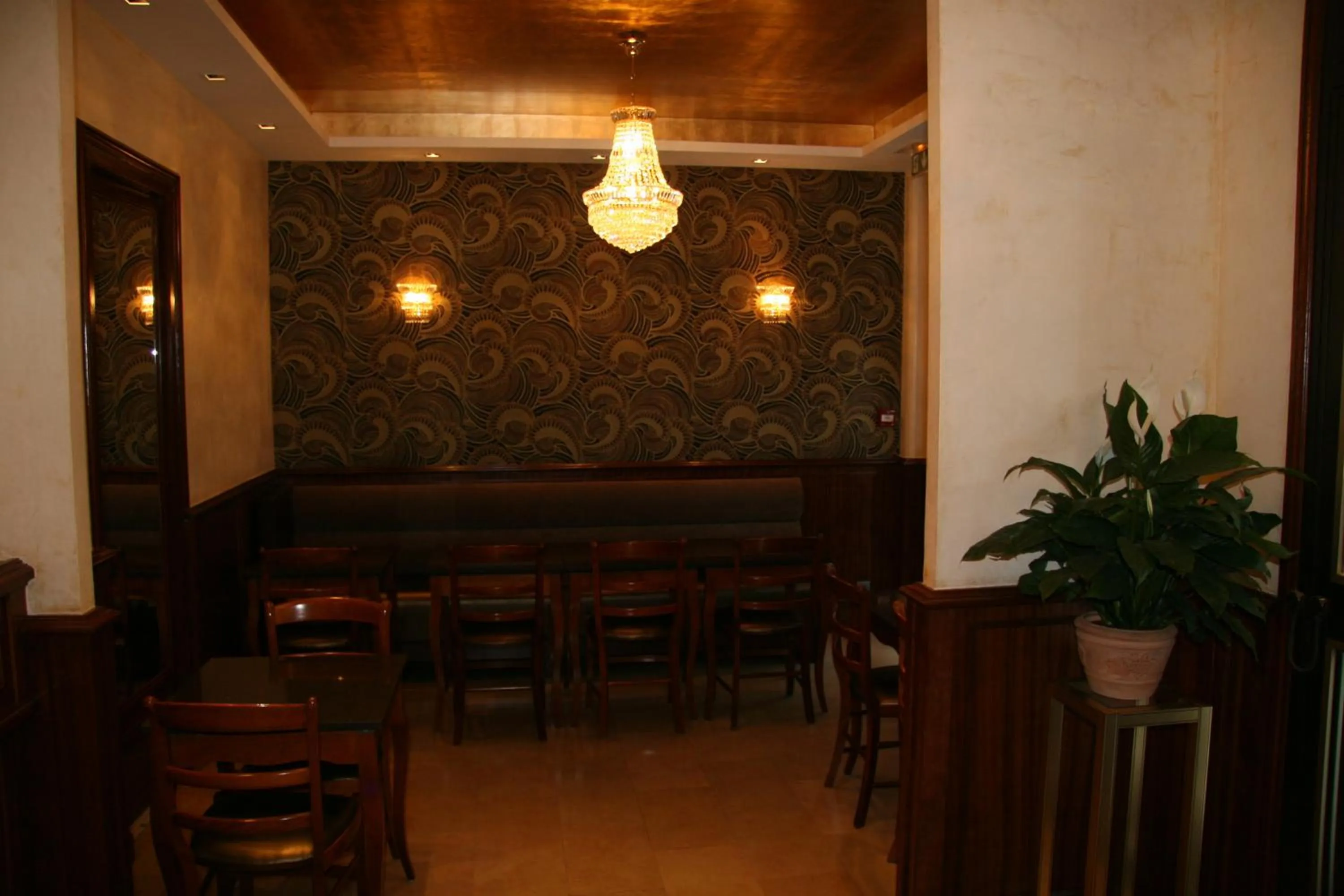 Restaurant/places to eat in Hotel Bellevue Saint-Lazare