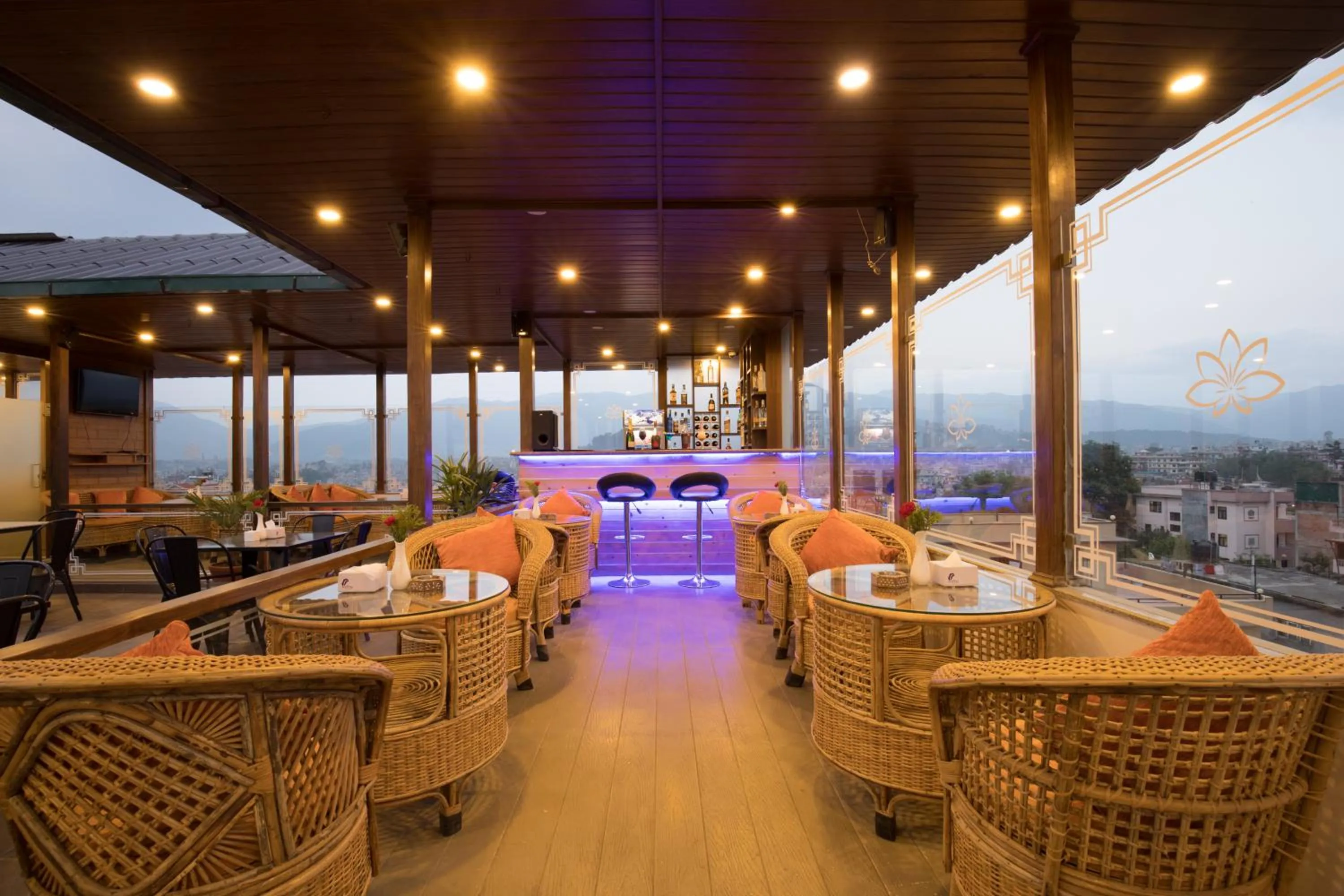 Restaurant/places to eat in Boudha Boutique Hotel