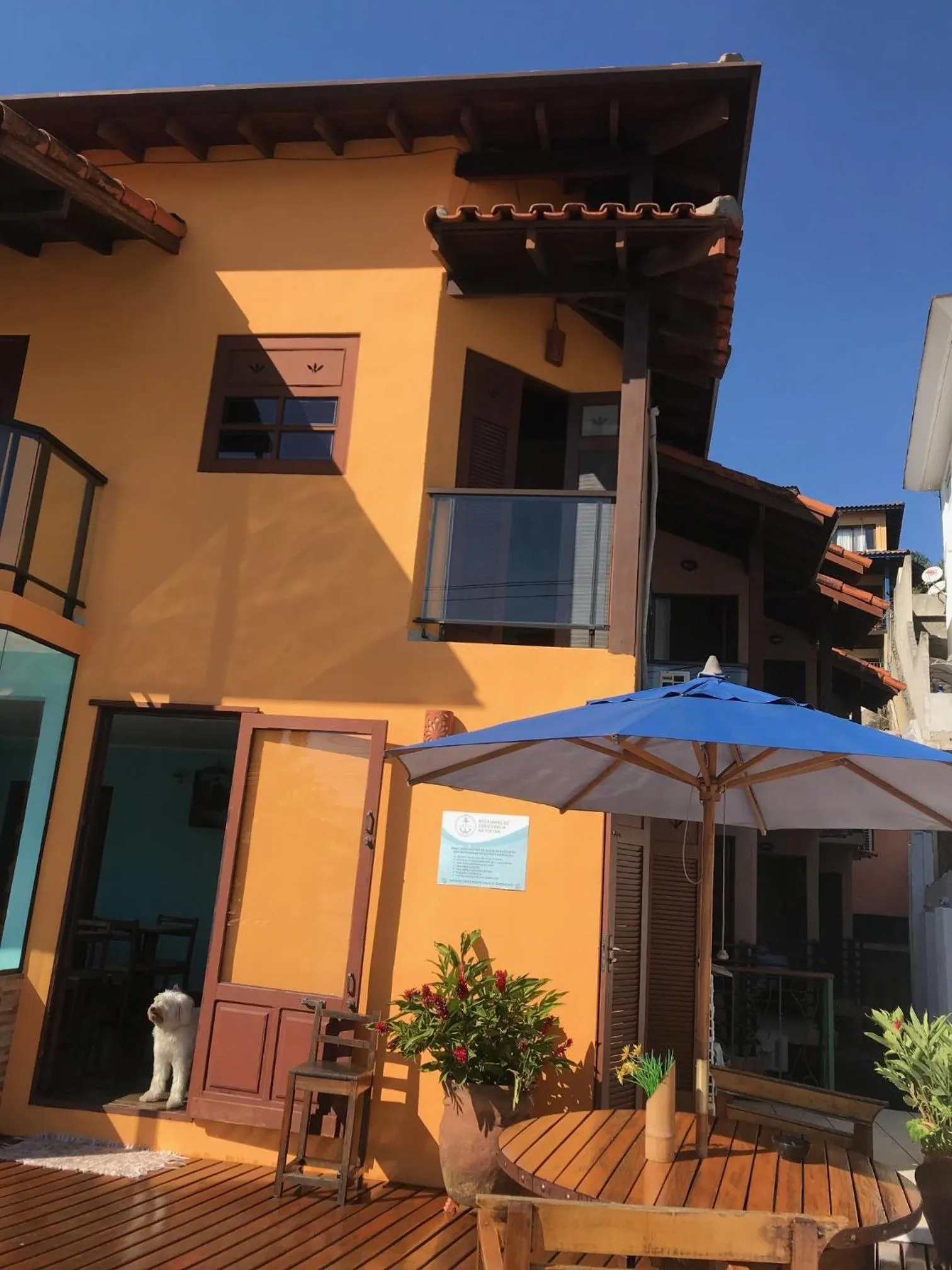 Patio in Pousada Irmãos do Mar