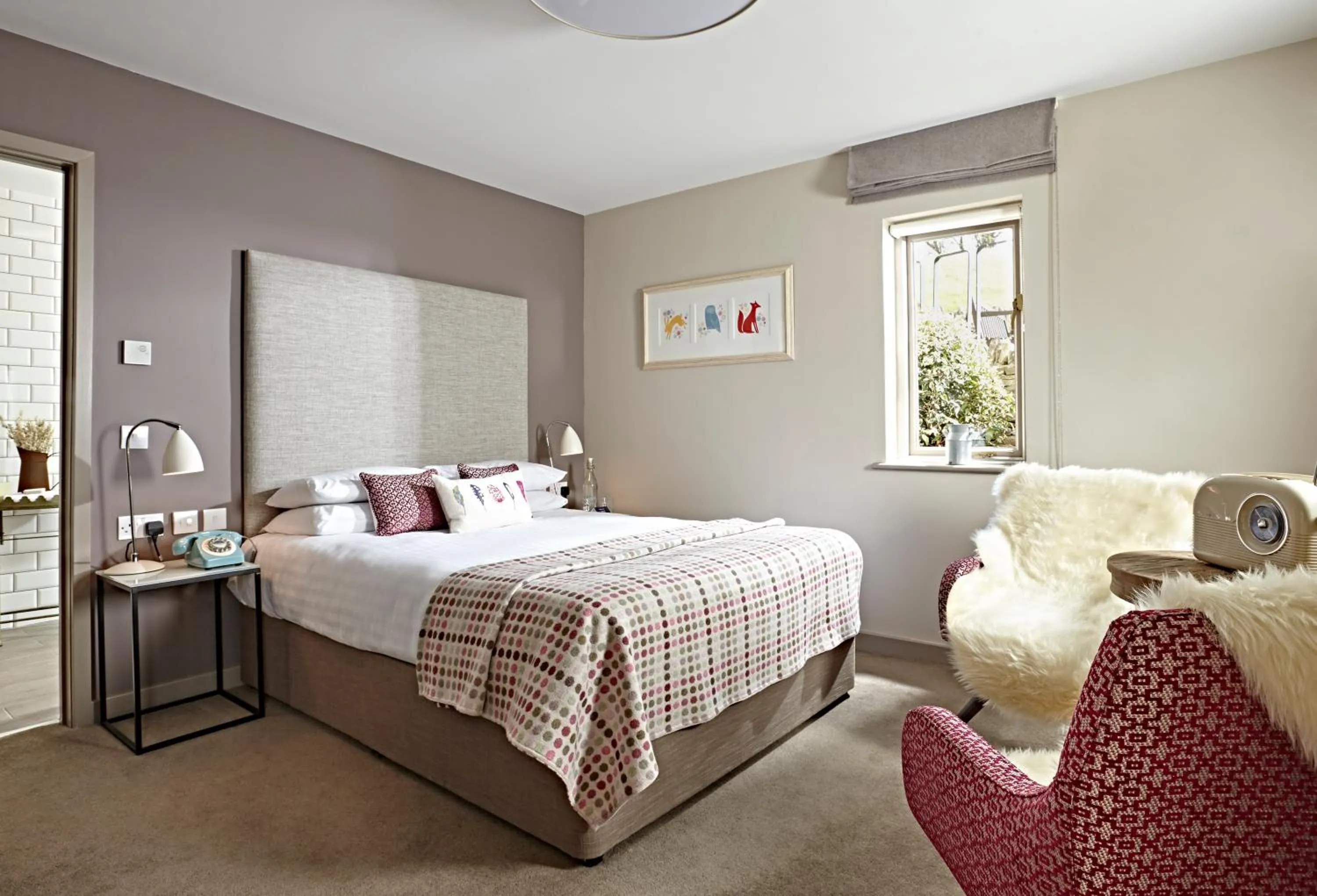 Photo of the whole room, Bed in The Fish Hotel