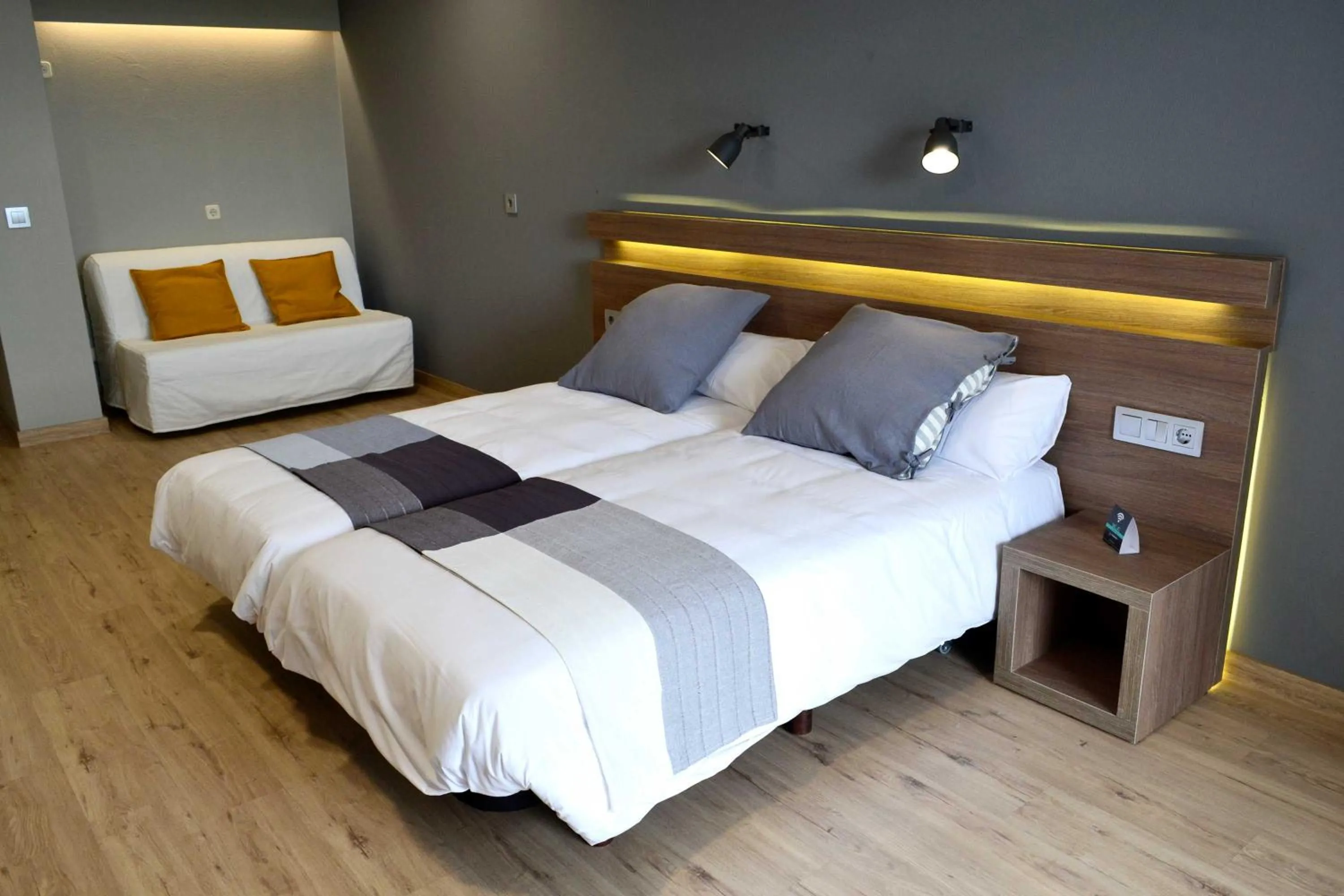 Bed in Hotel Alda Sada Marina