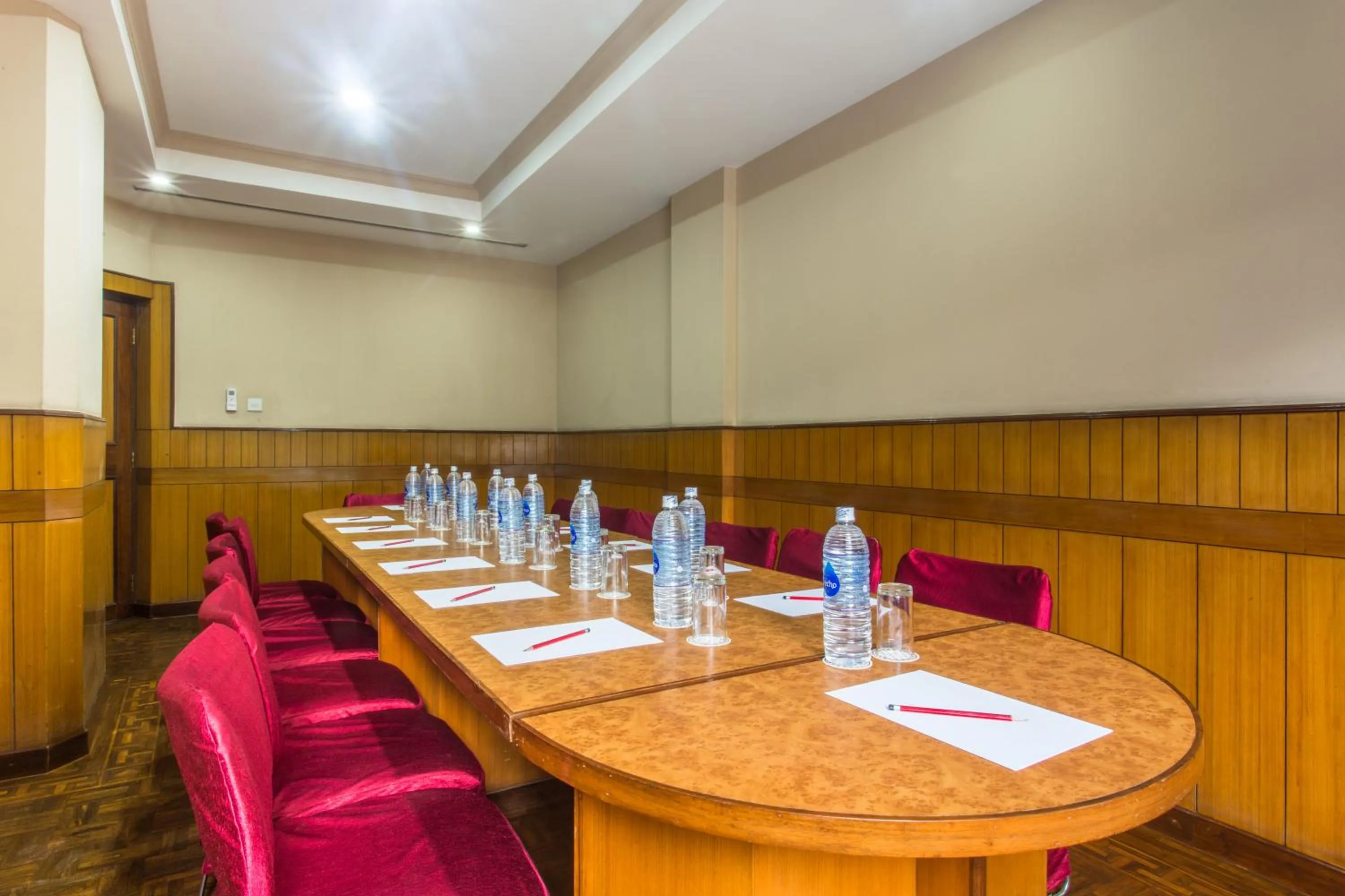 Meeting/conference room in Hotel Le Himalaya