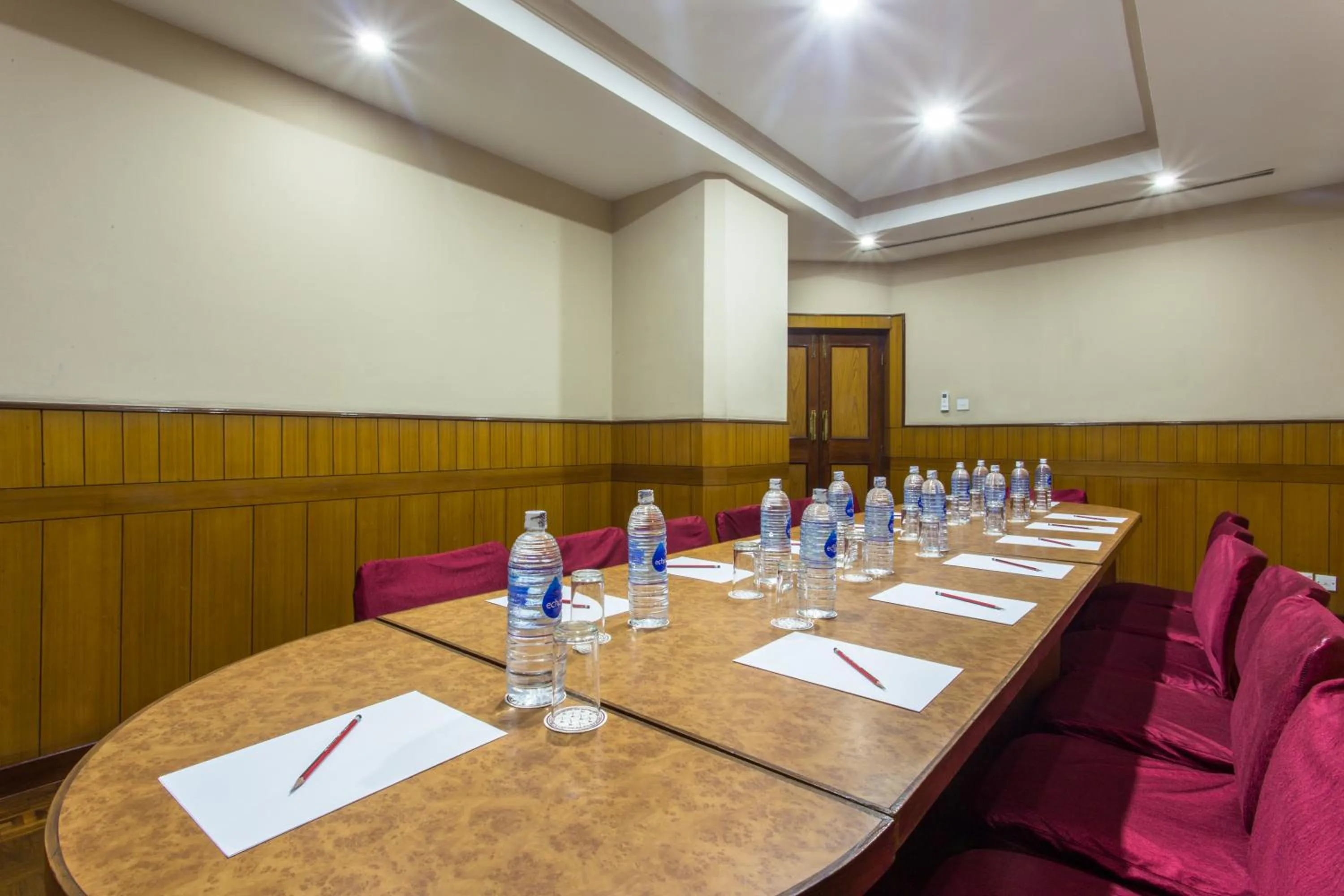 Meeting/conference room in Hotel Le Himalaya
