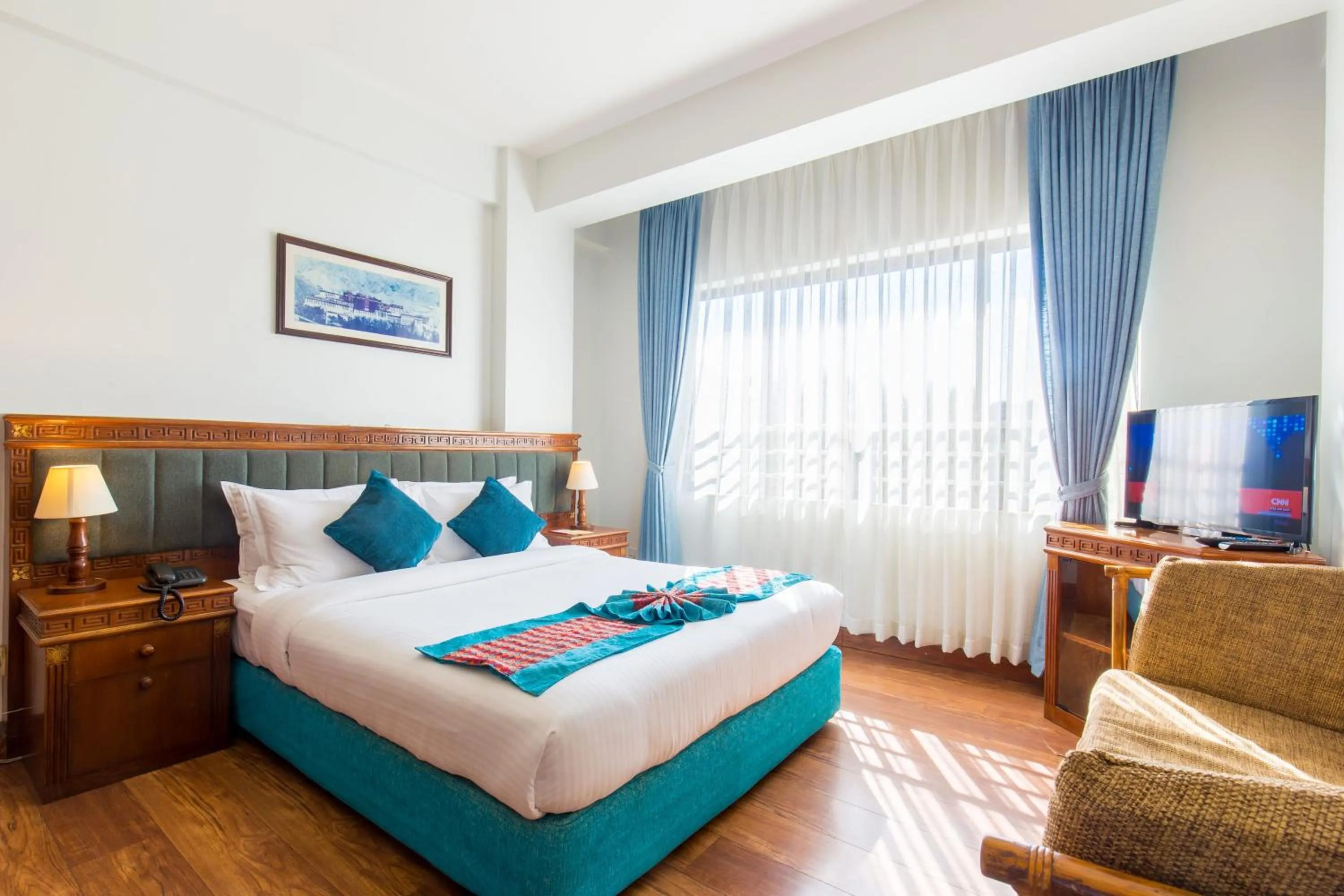 Photo of the whole room, Bed in Hotel Le Himalaya