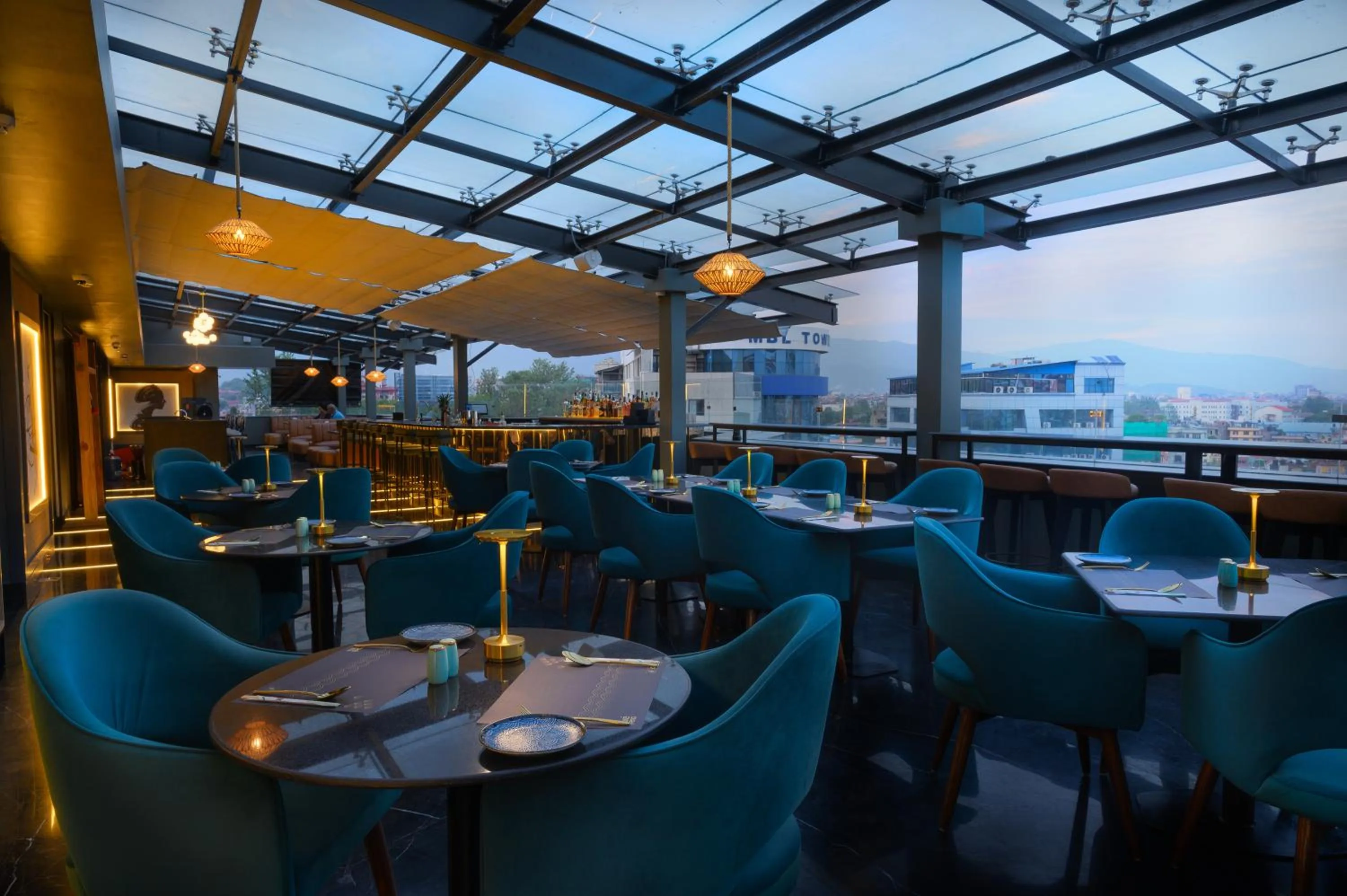 Dining area in Hotel Le Himalaya