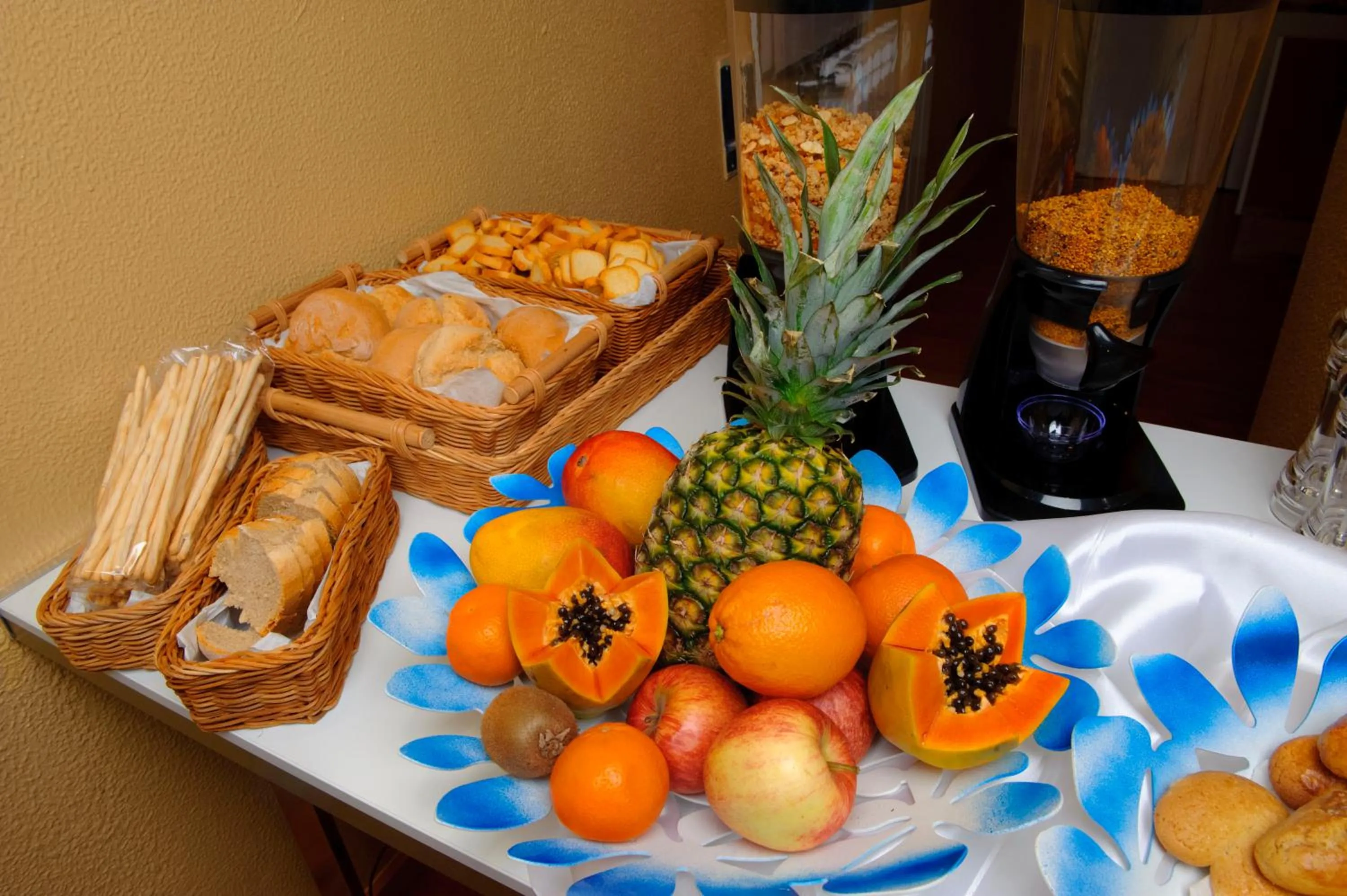 Food and drinks in Sever Rio Hotel