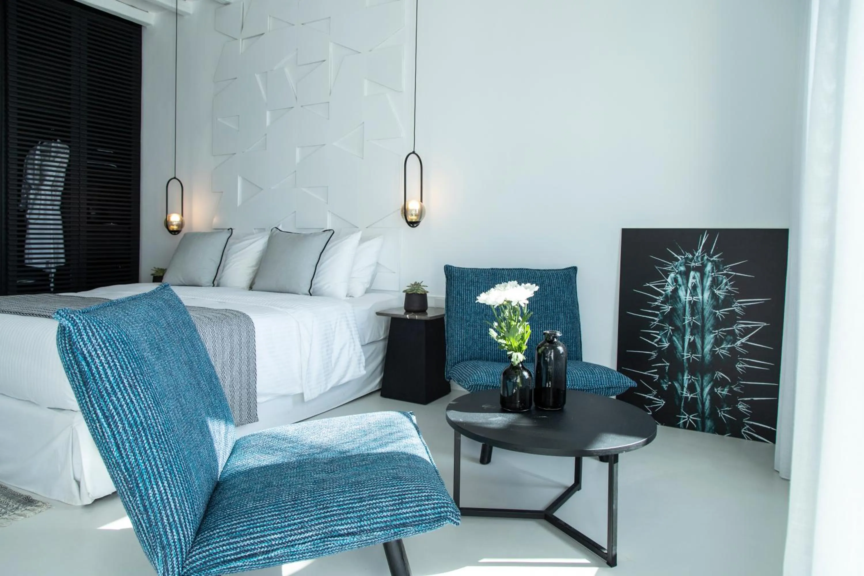 Bedroom, Bed in Nimbus Mykonos