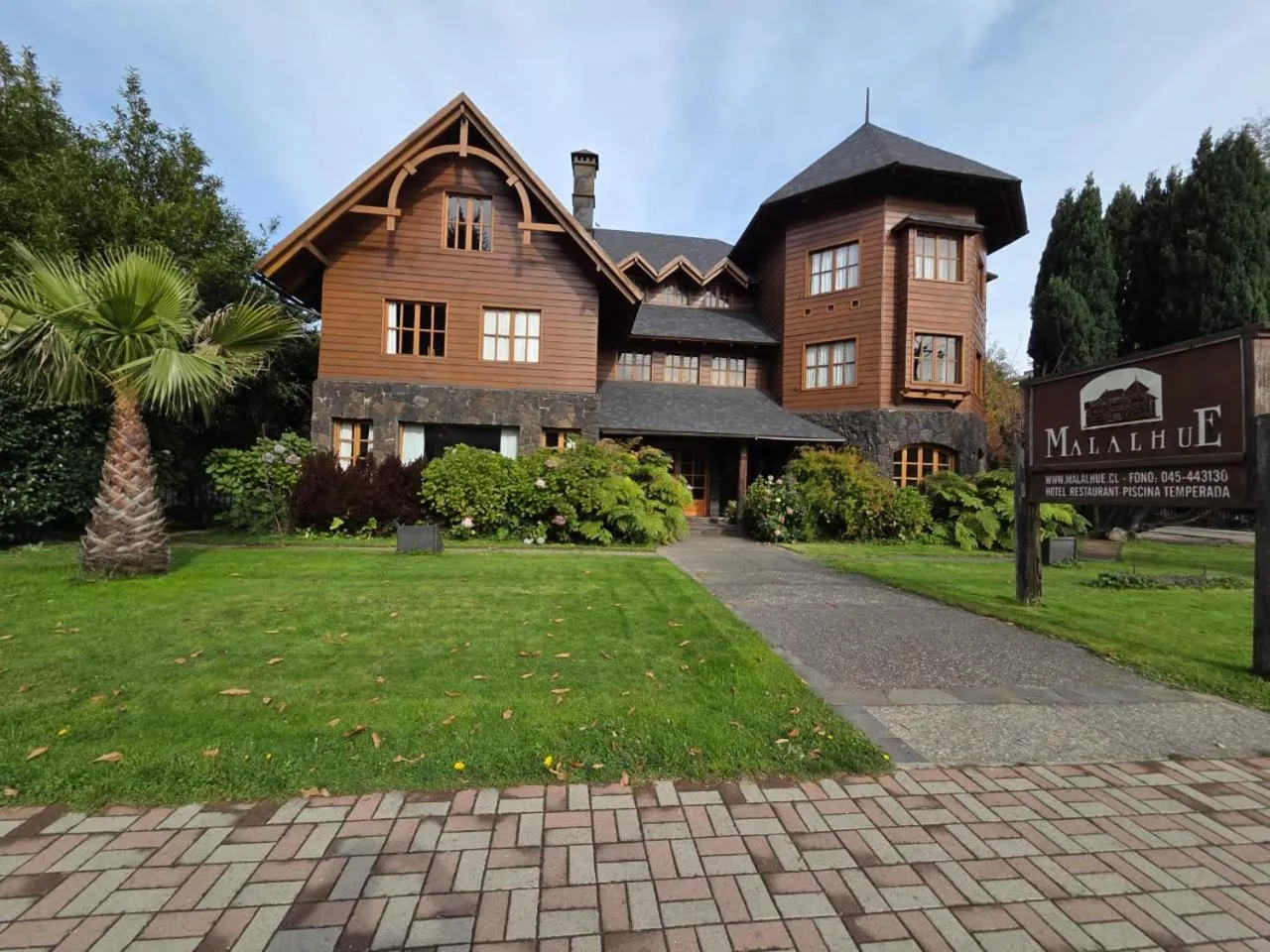 Property building in Hotel Malalhue