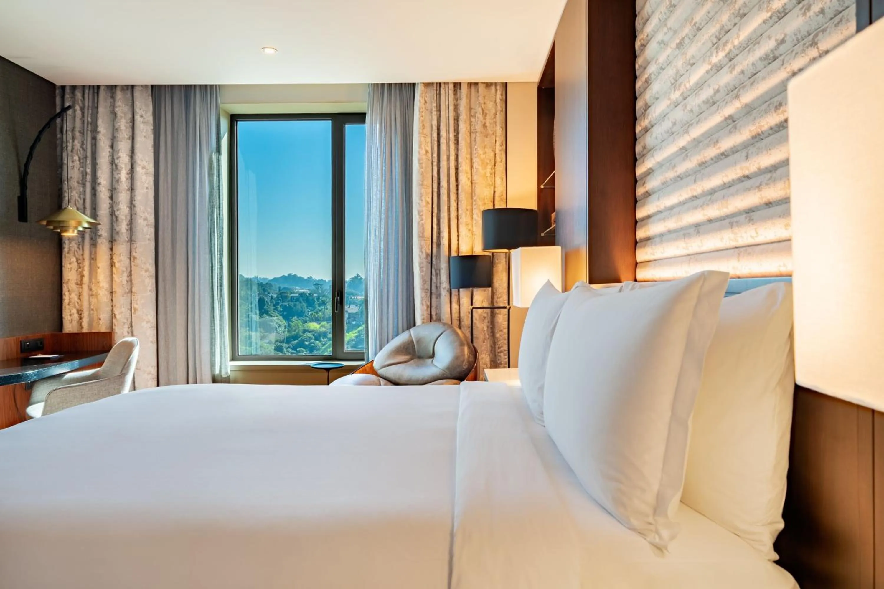 Bedroom, Bed in JW Marriott Hotel Sao Paulo