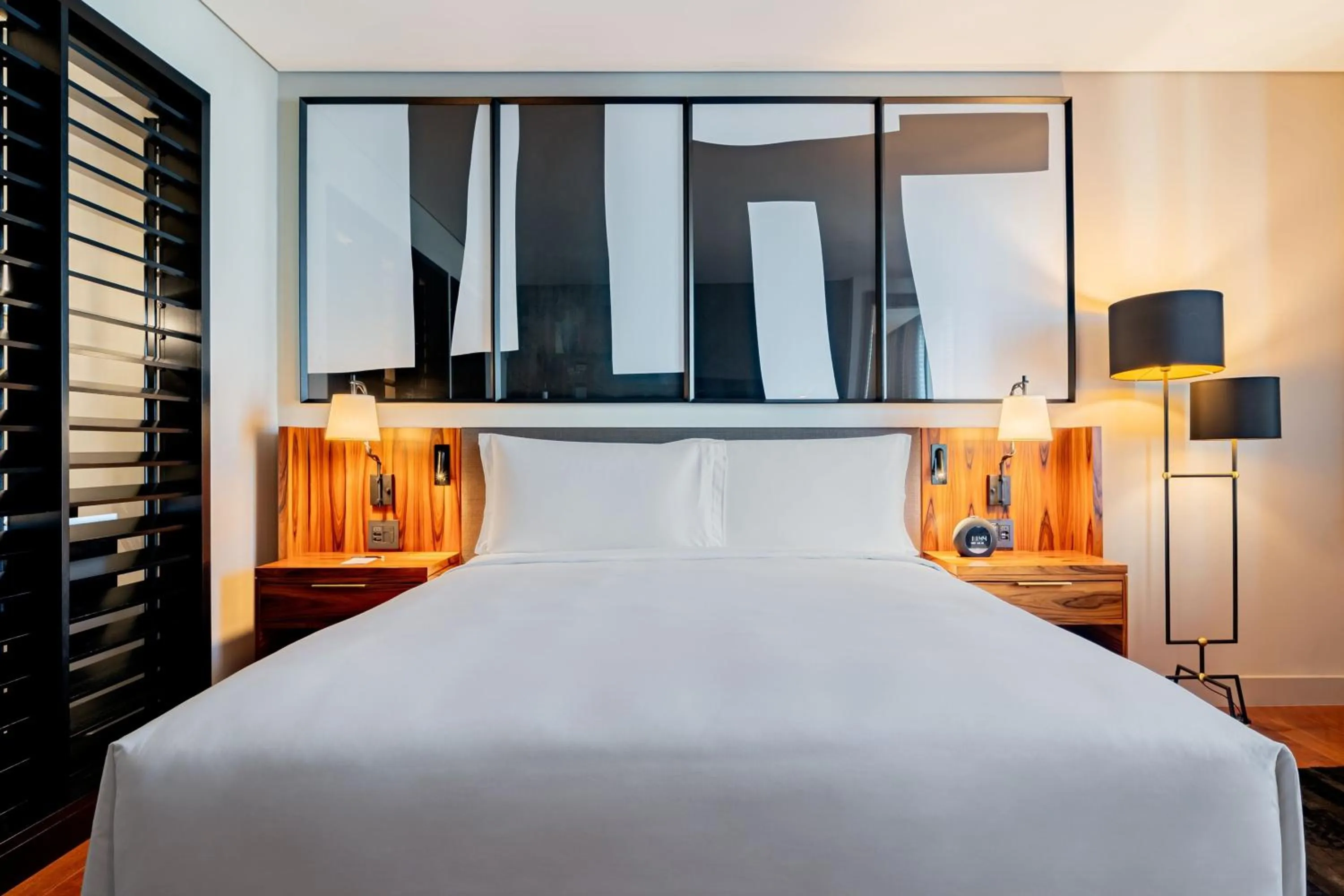 Photo of the whole room, Bed in JW Marriott Hotel Sao Paulo