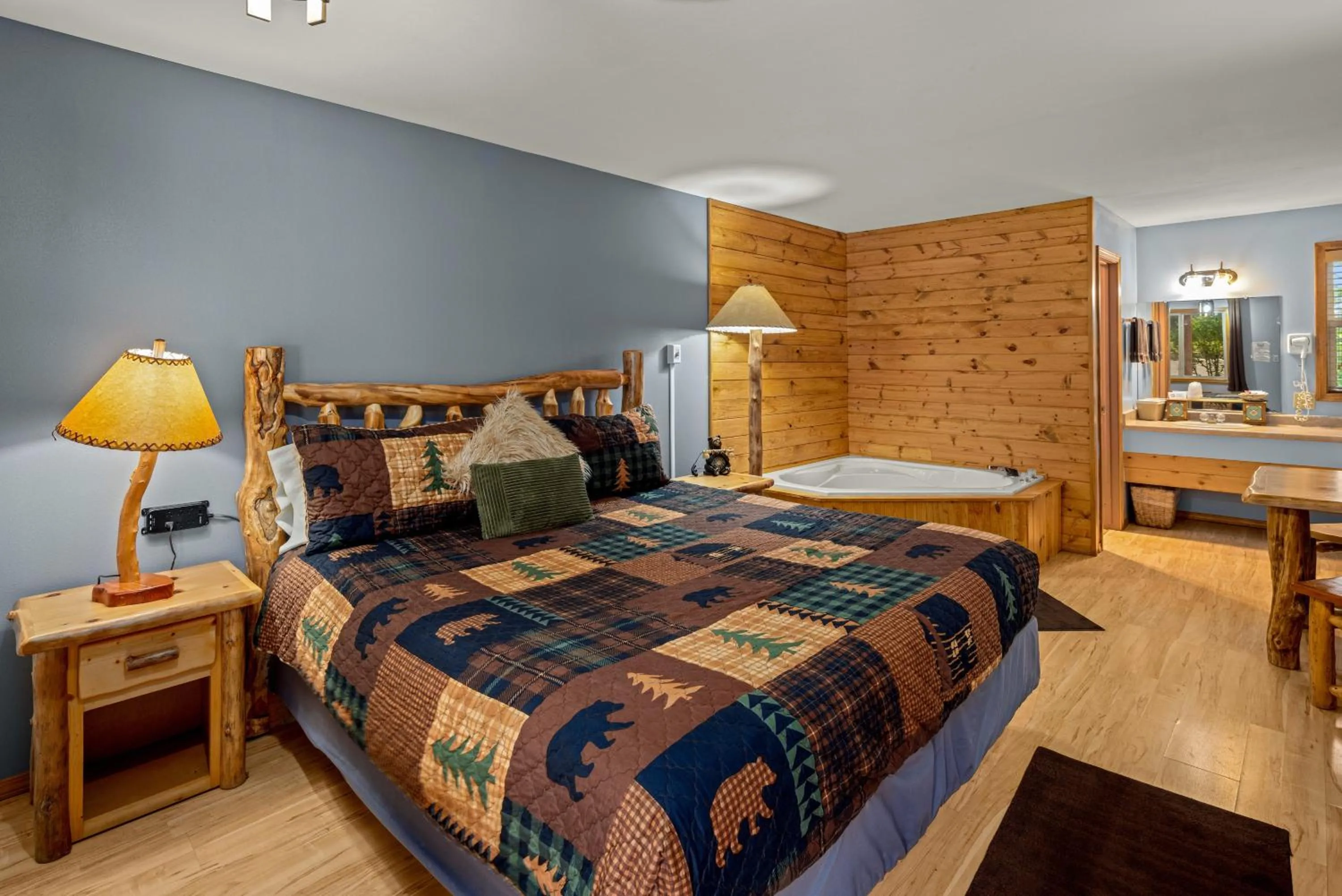 Bed in The Lookout Lodge