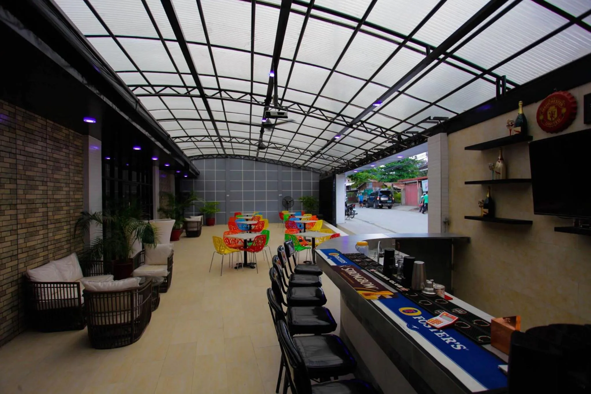 Property building in HalfWay House Hostel Mactan Cebu Airport