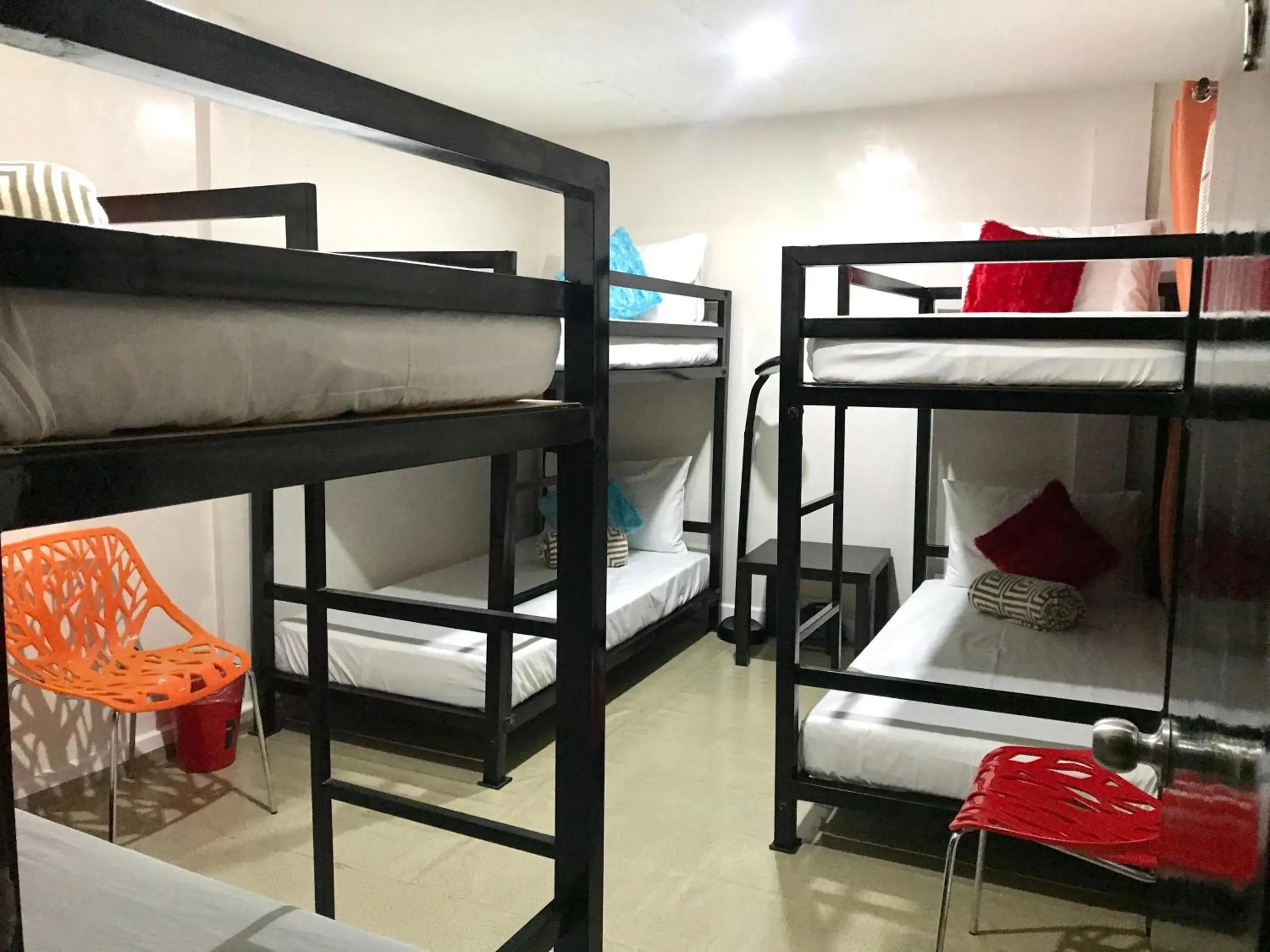 Bunk Bed in Mixed Dormitory Room in HalfWay House Hostel Mactan Cebu Airport Bunk Bed in Mixed Dormitory Room in HalfWay House Hostel Mactan Cebu Airport