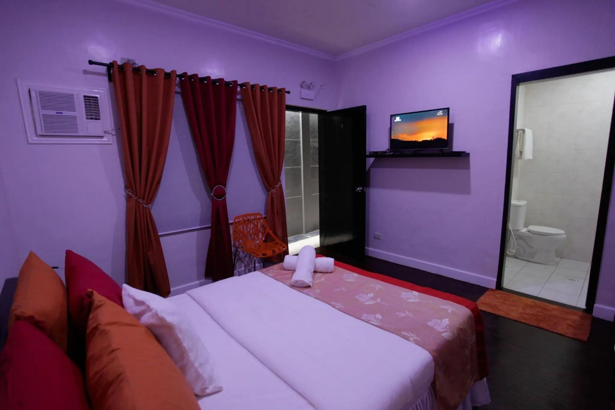 Bed in HalfWay House Hostel Mactan Cebu Airport