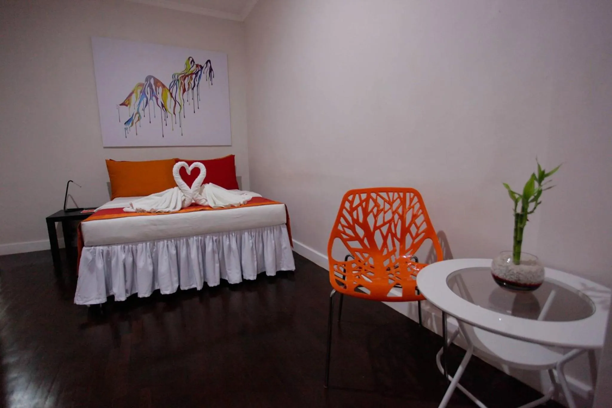 Bed in HalfWay House Hostel Mactan Cebu Airport