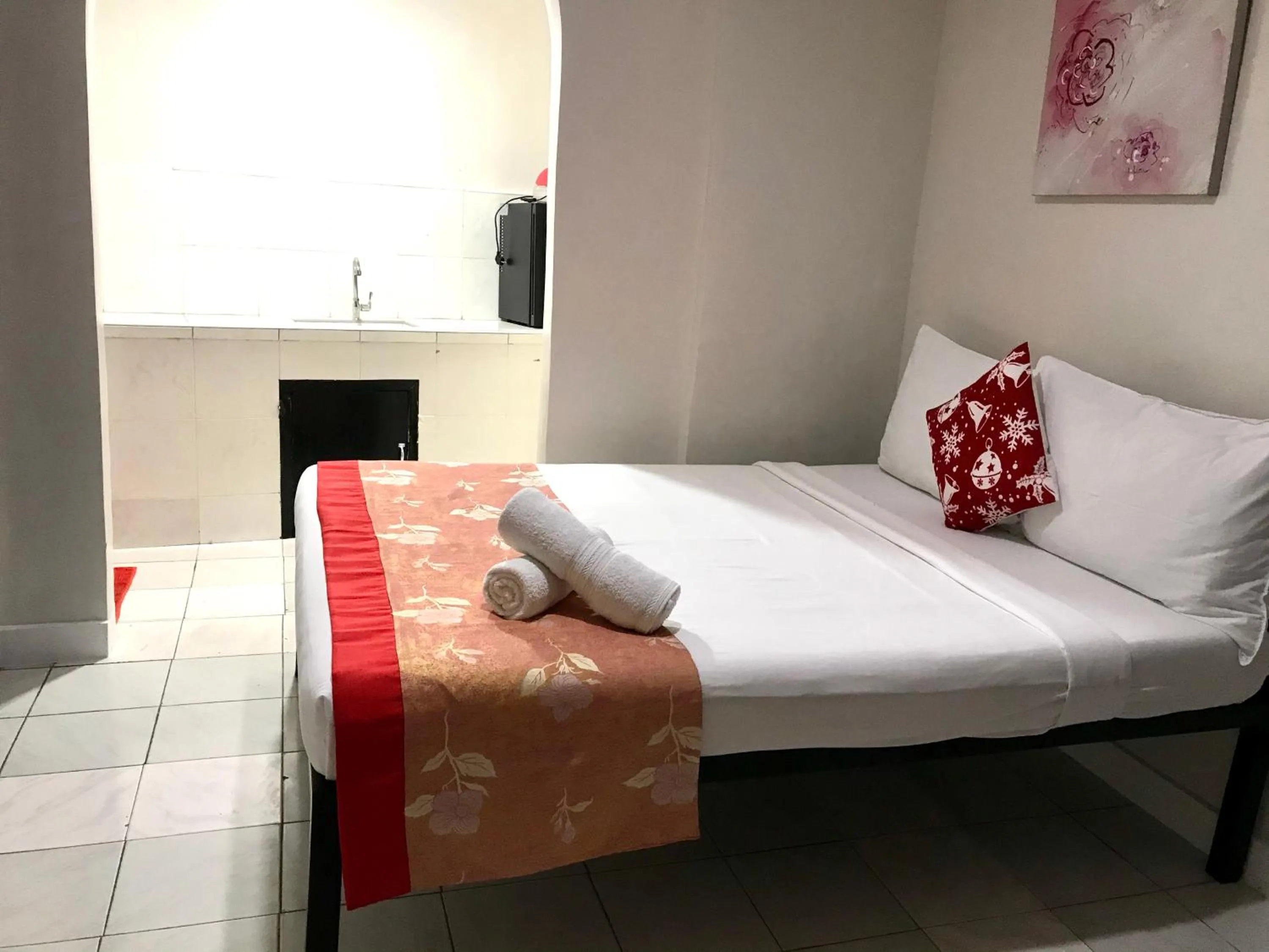 Bed in HalfWay House Hostel Mactan Cebu Airport