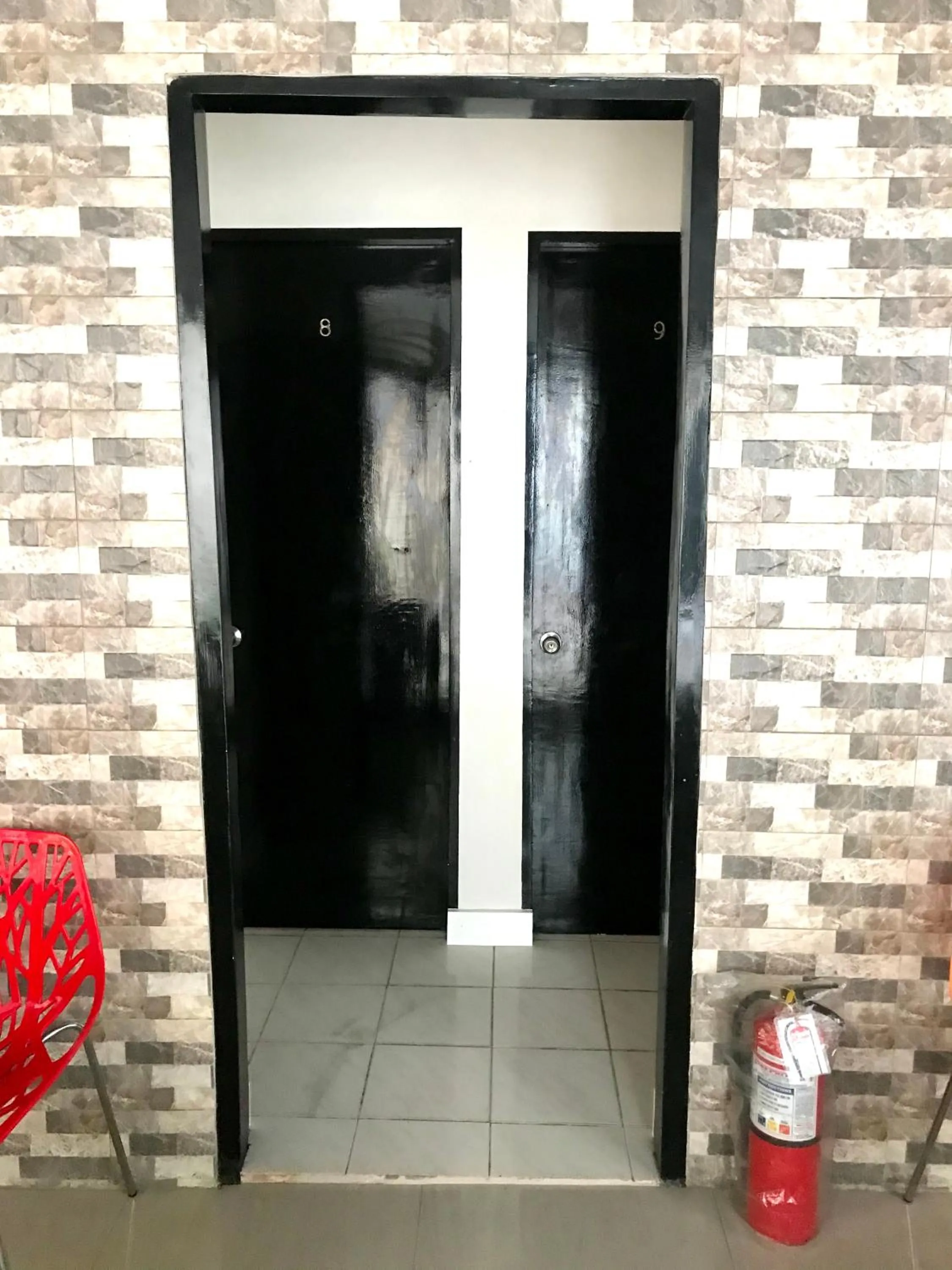 HalfWay House Hostel Mactan Cebu Airport