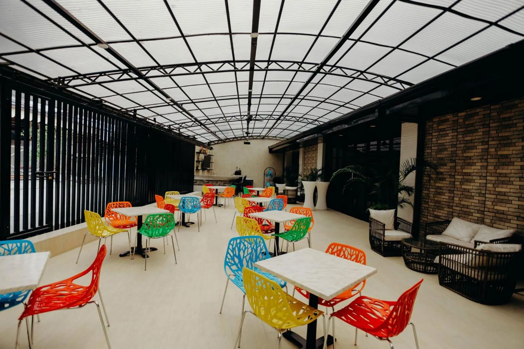 Property building in HalfWay House Hostel Mactan Cebu Airport