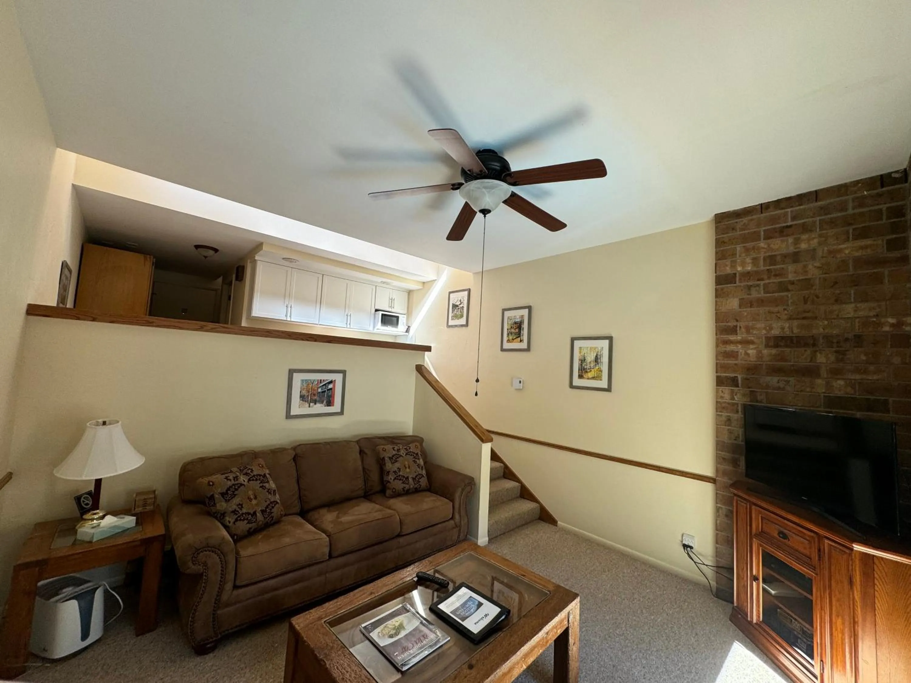 Shadow Mountain Lodge