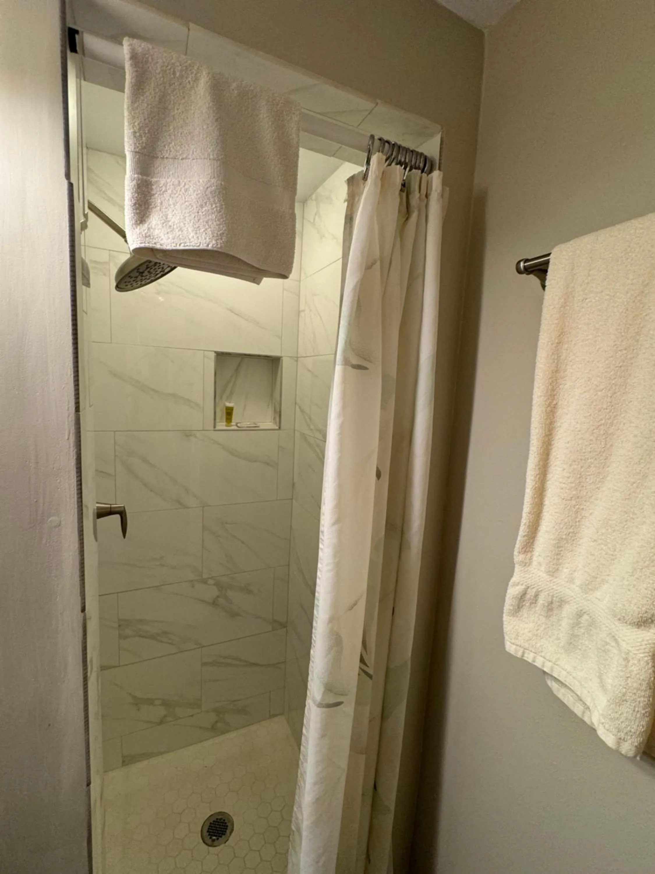 Shadow Mountain Lodge