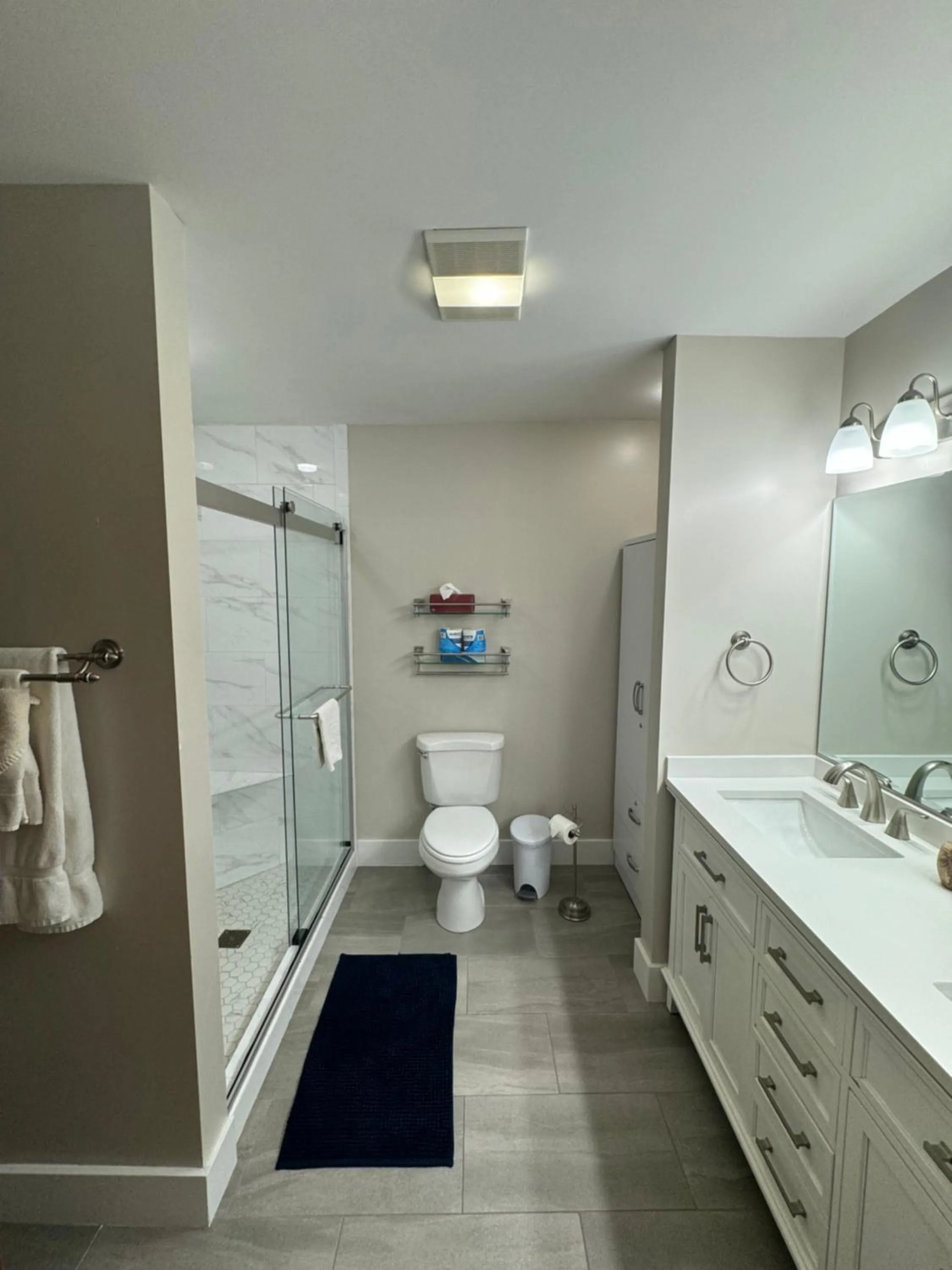 Shadow Mountain Lodge