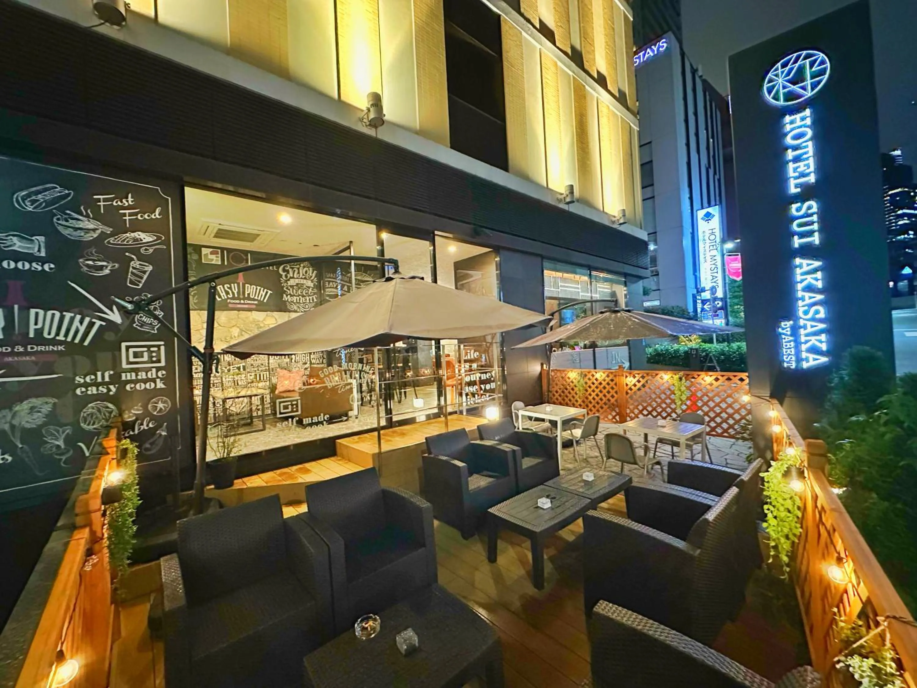 Night in HOTEL SUI AKASAKA by ABEST