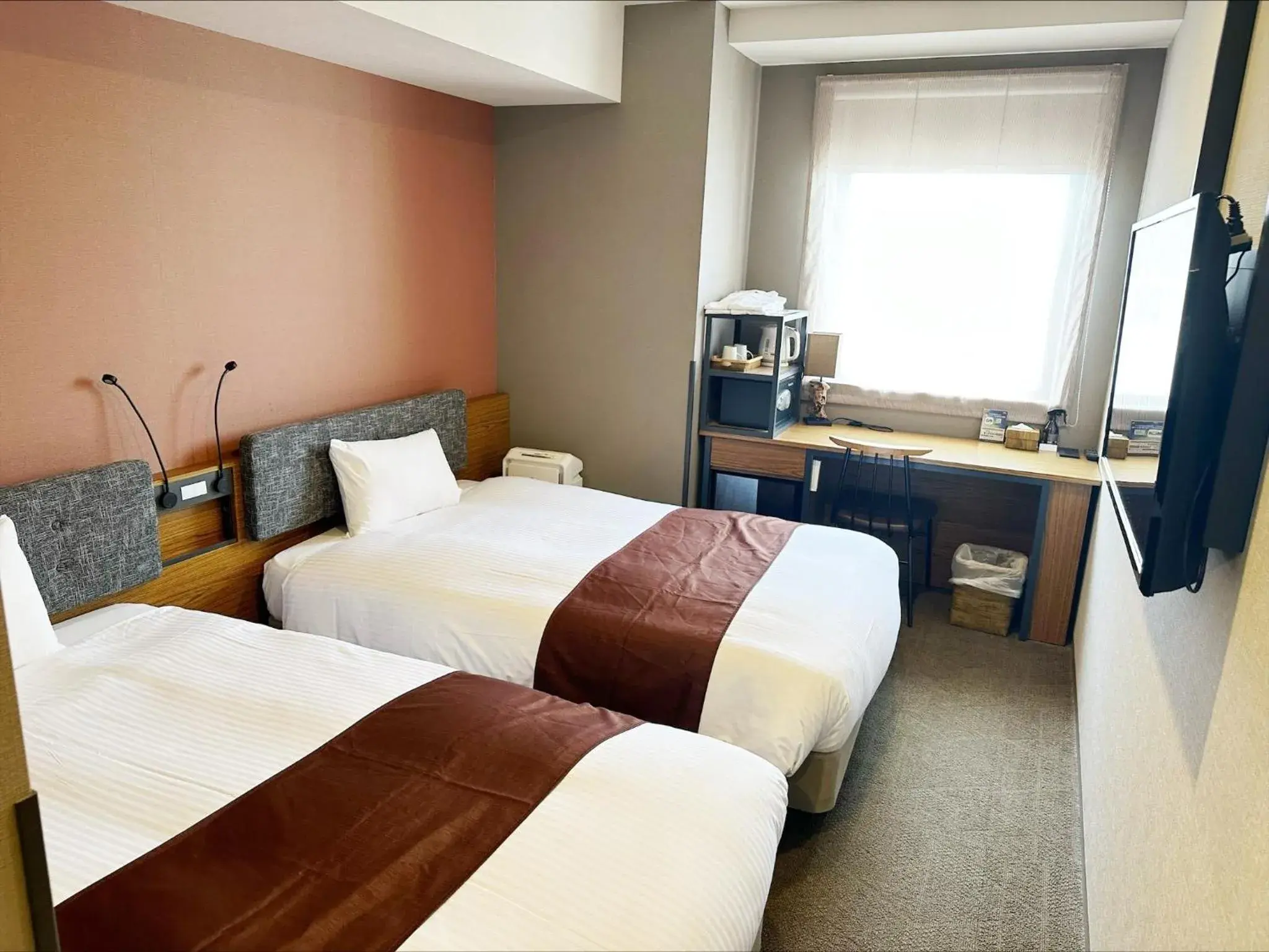Twin Room on High Floor - Non-Smoking in HOTEL SUI AKASAKA by ABEST Twin Room on High Floor - Non-Smoking in HOTEL SUI AKASAKA by ABEST