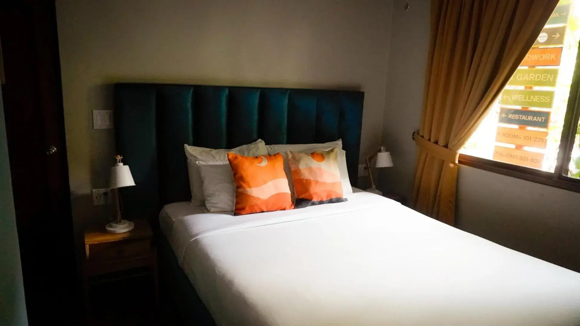 Economy Double Room in Selina Boquete Economy Double Room in Selina Boquete